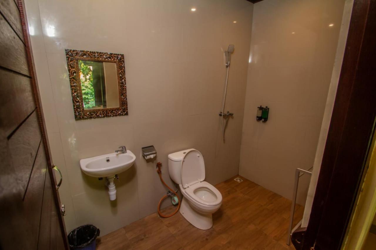  Suite with Garden View and Free Benefits - Photo 2