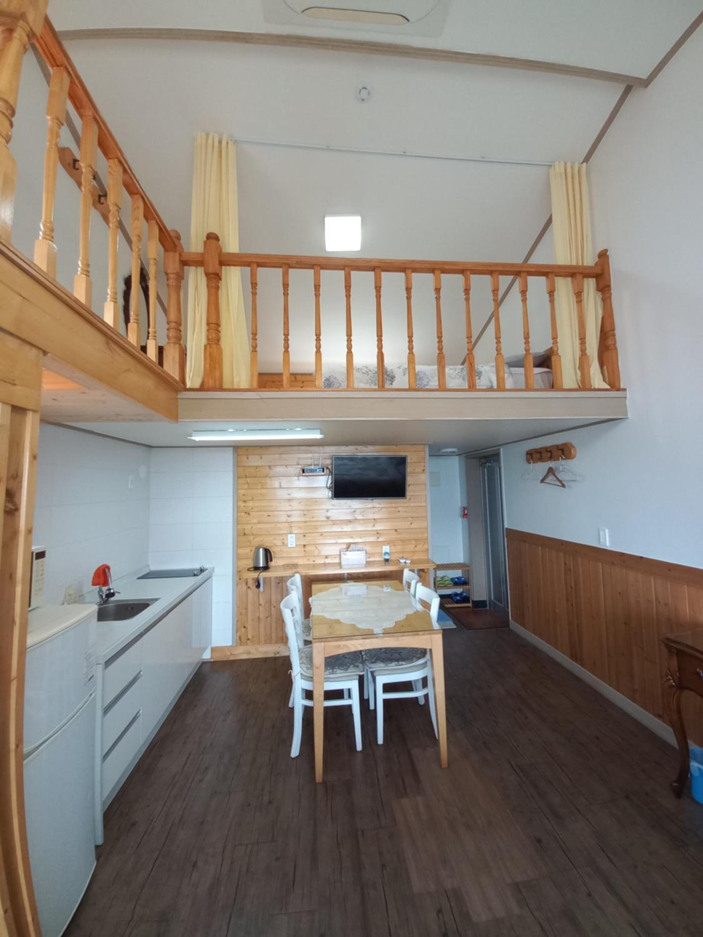 Maisonette - Photo 9