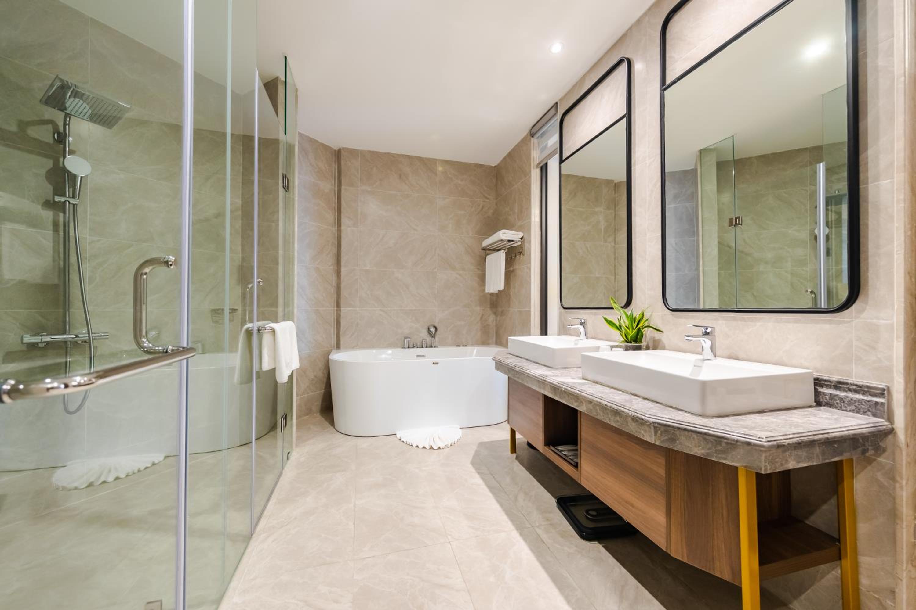 Grand Suite - Photo 8