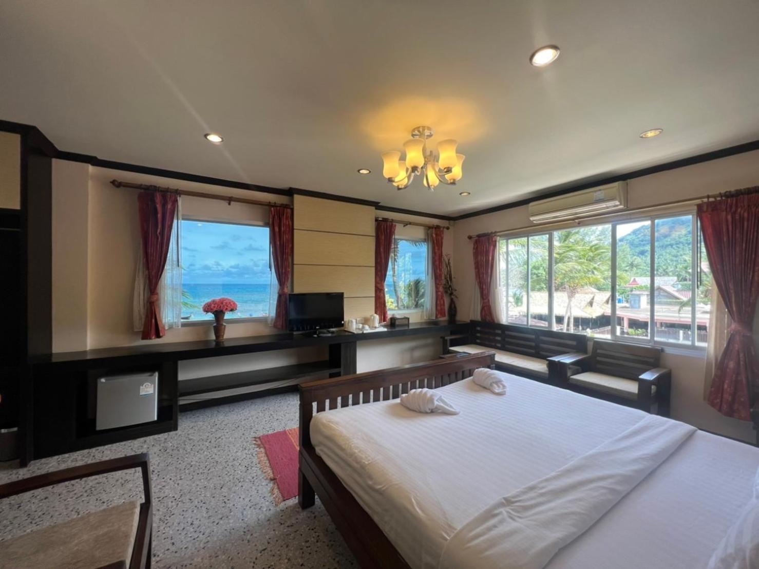 Suite with Sea View photo 3