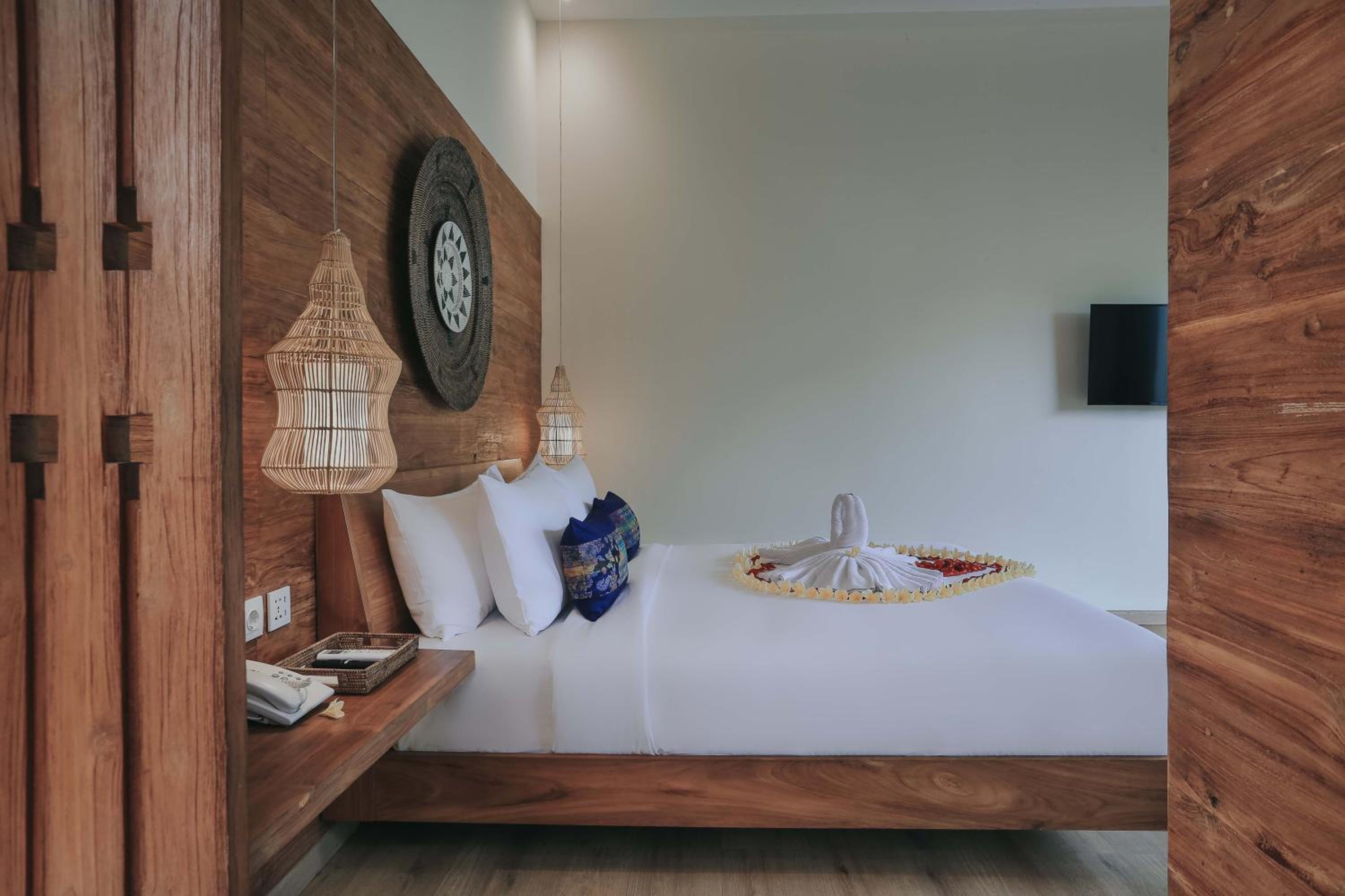 One-Bedroom Villa with Private Pool and Valley View - Photo 1