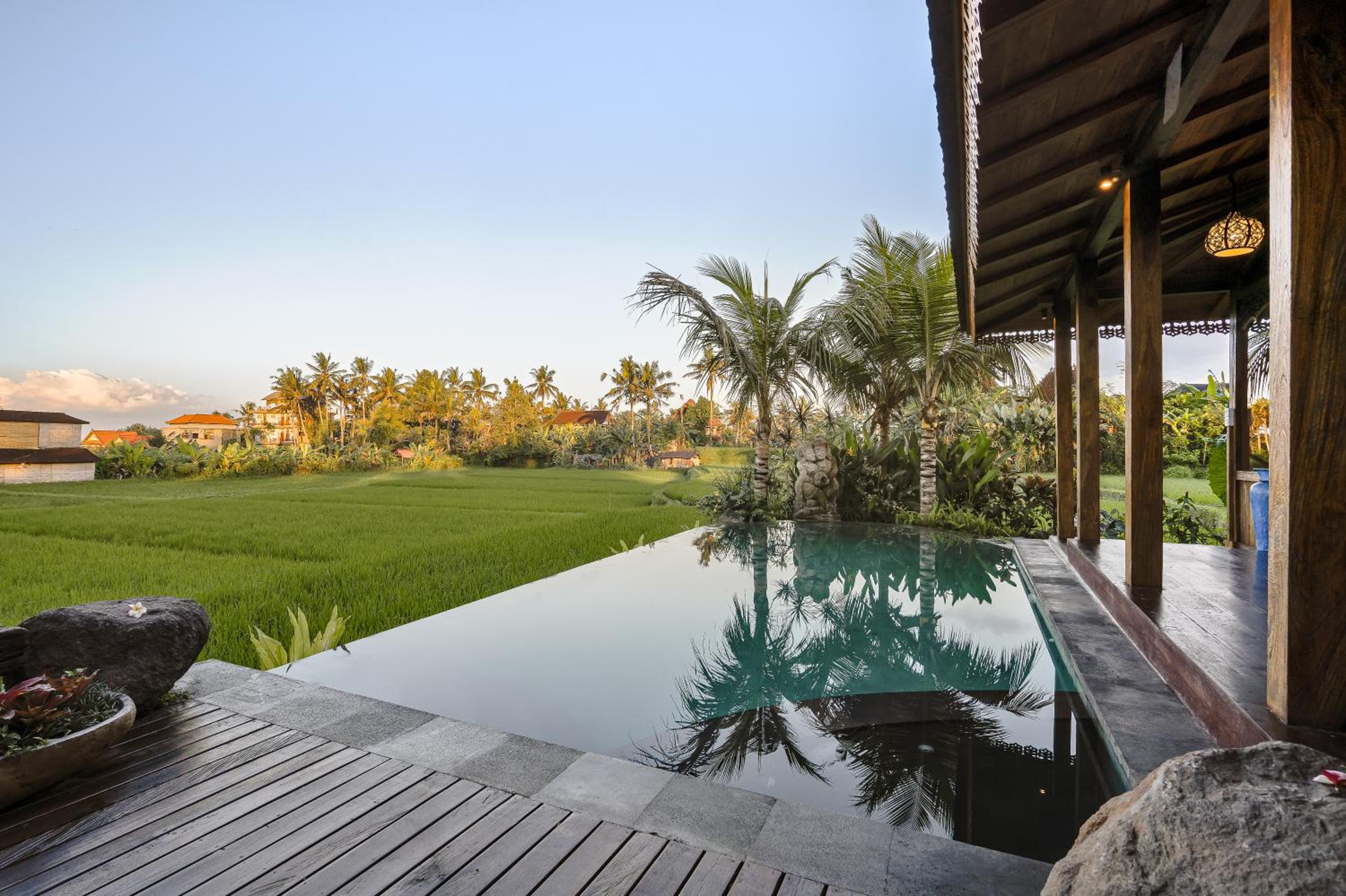 One-Bedroom Villa with Private Pool - Photo 8