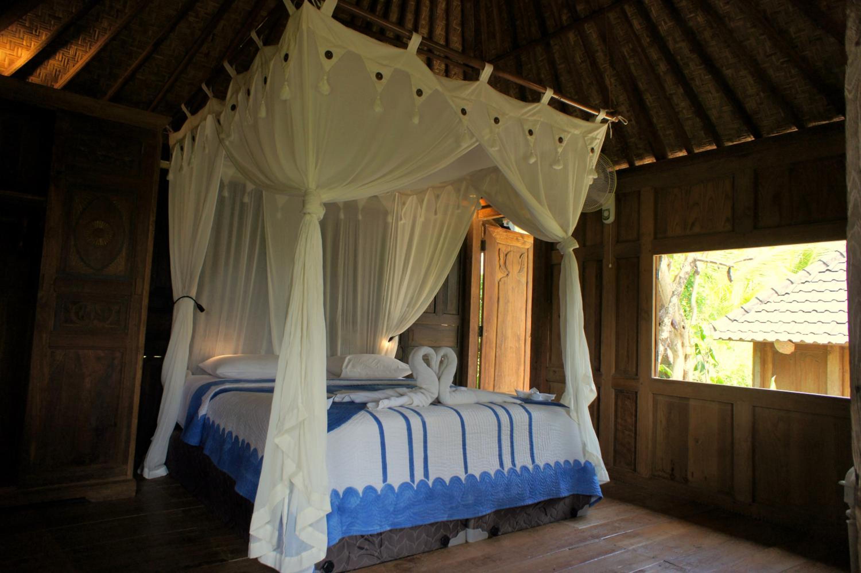 One-Bedroom Bungalow