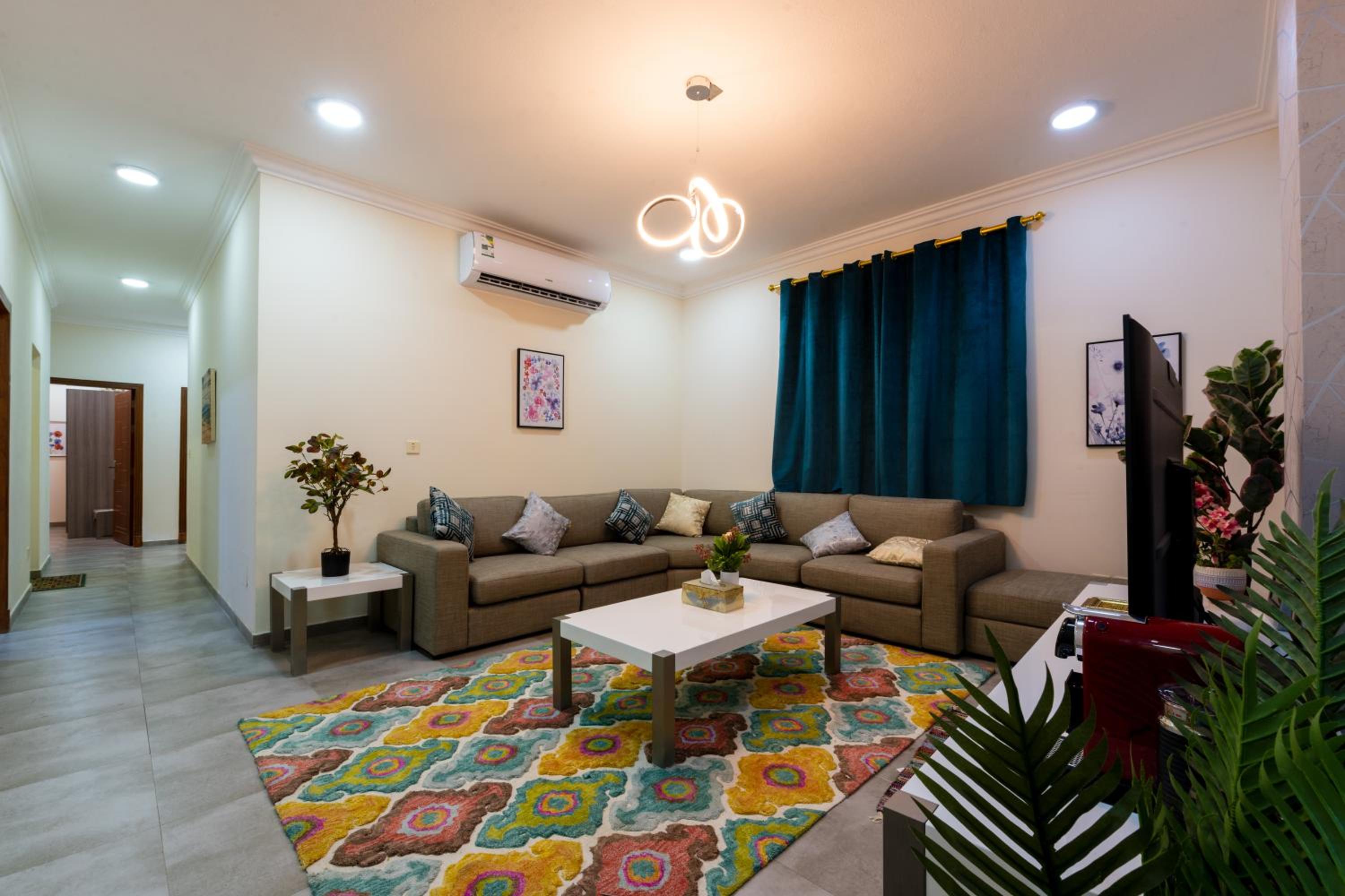 Three-Bedroom Apartment photo 1