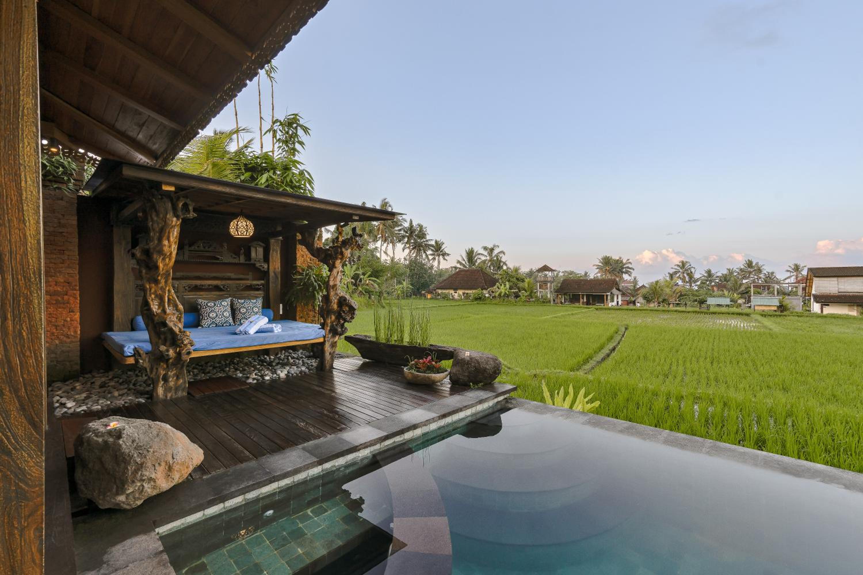 One-Bedroom Villa with Private Pool - Photo 4