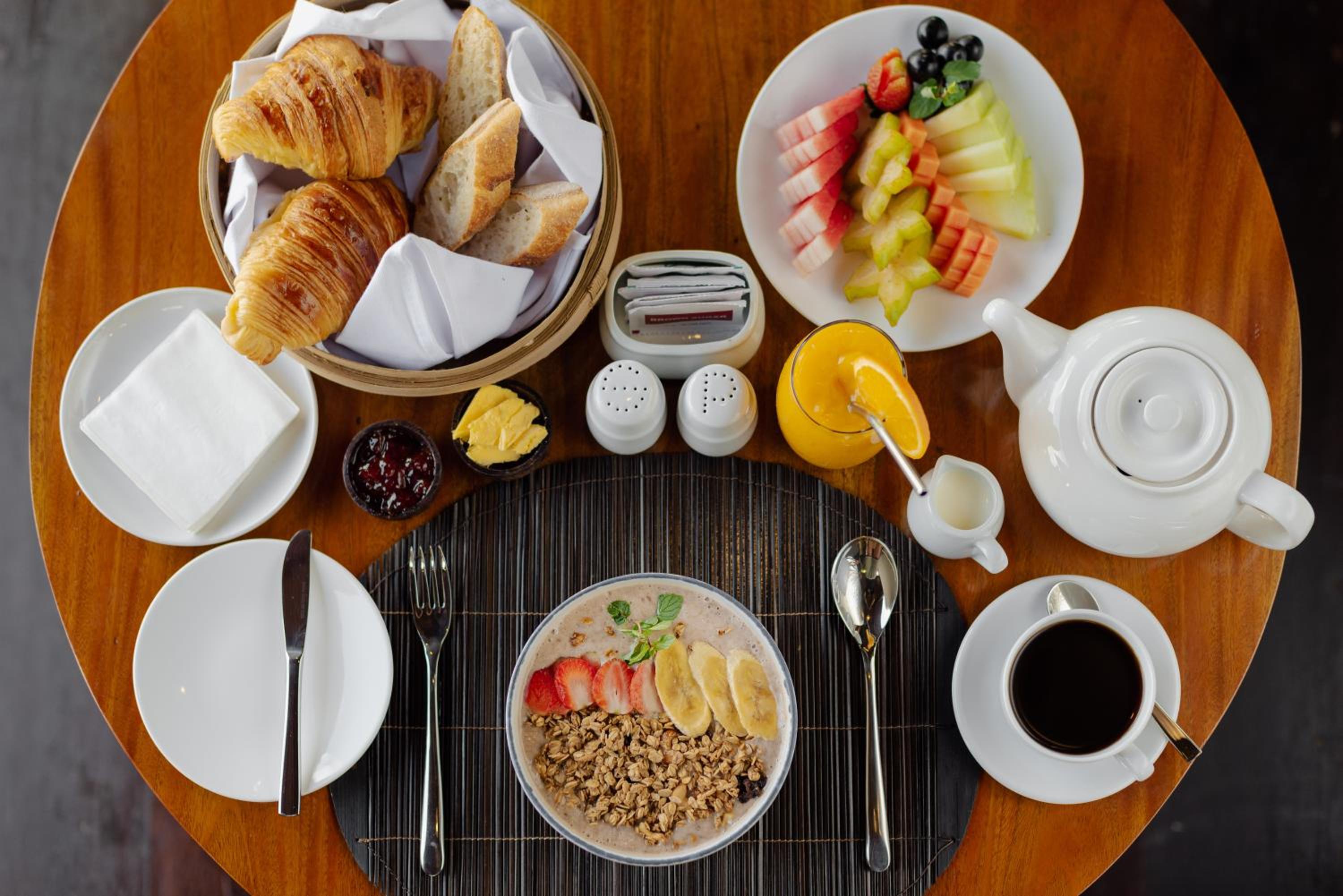 One-Bedroom Villa with Private Pool - Photo 47