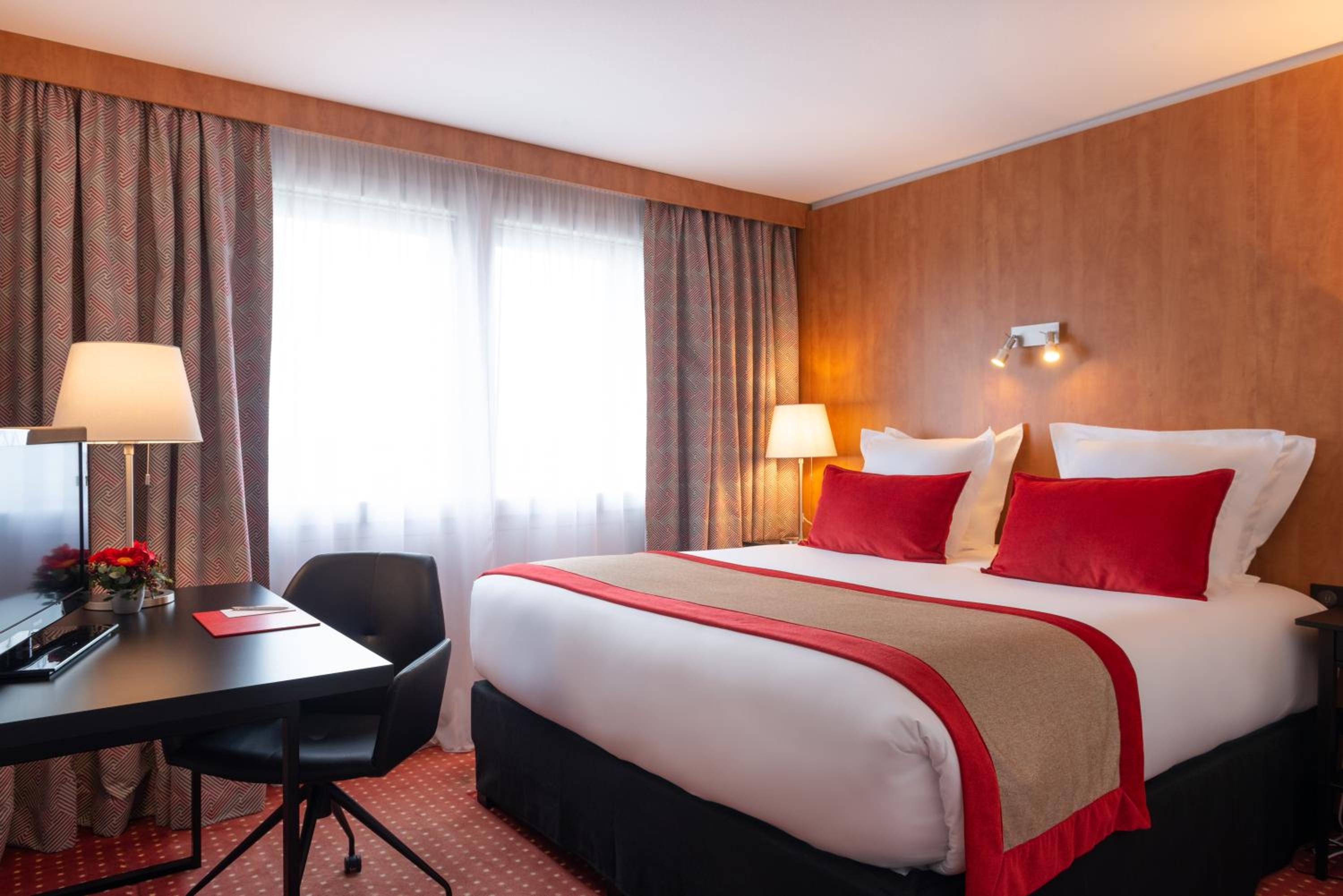 Suite - Photo 4