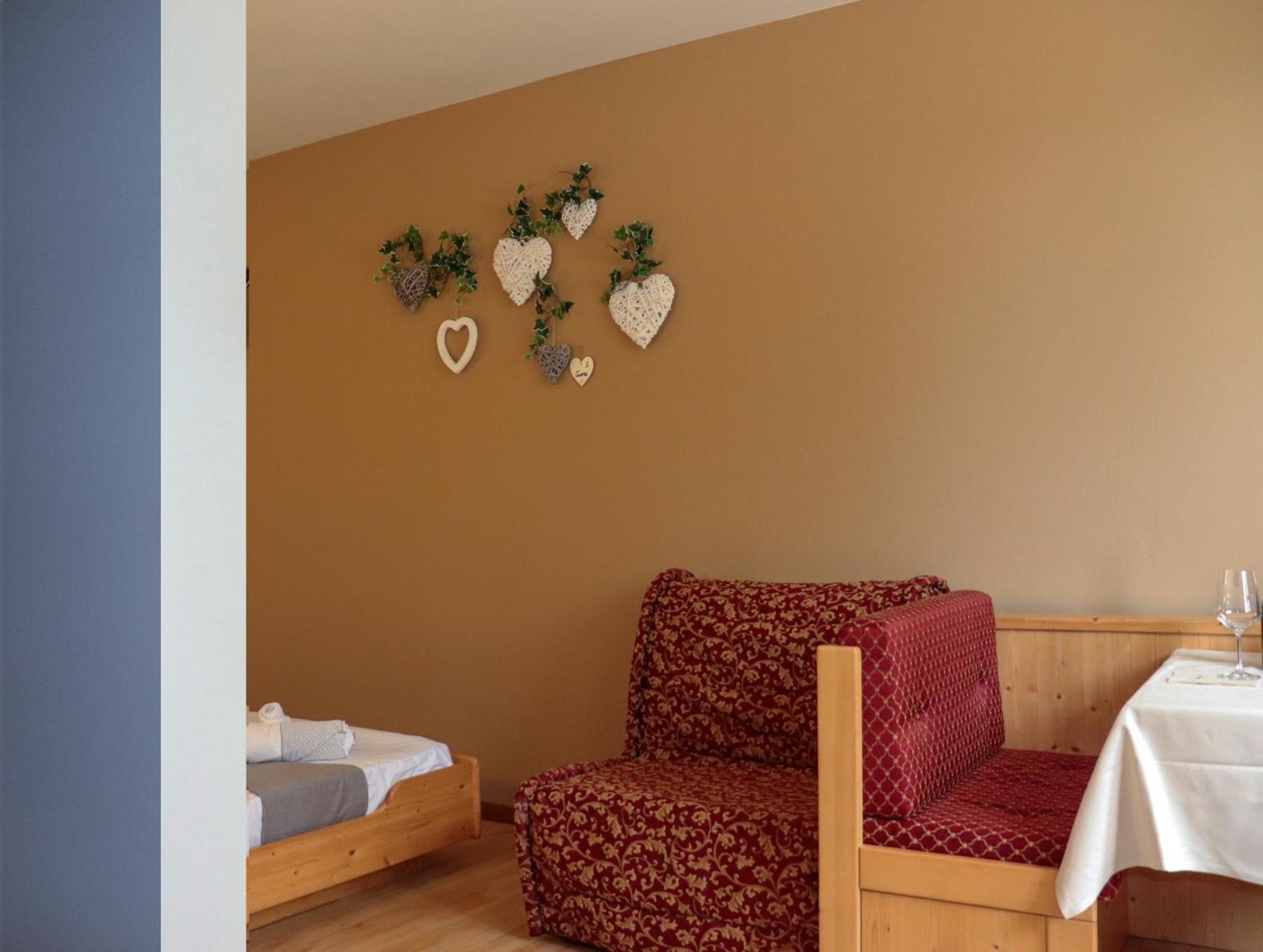 Large Double Room photo 1