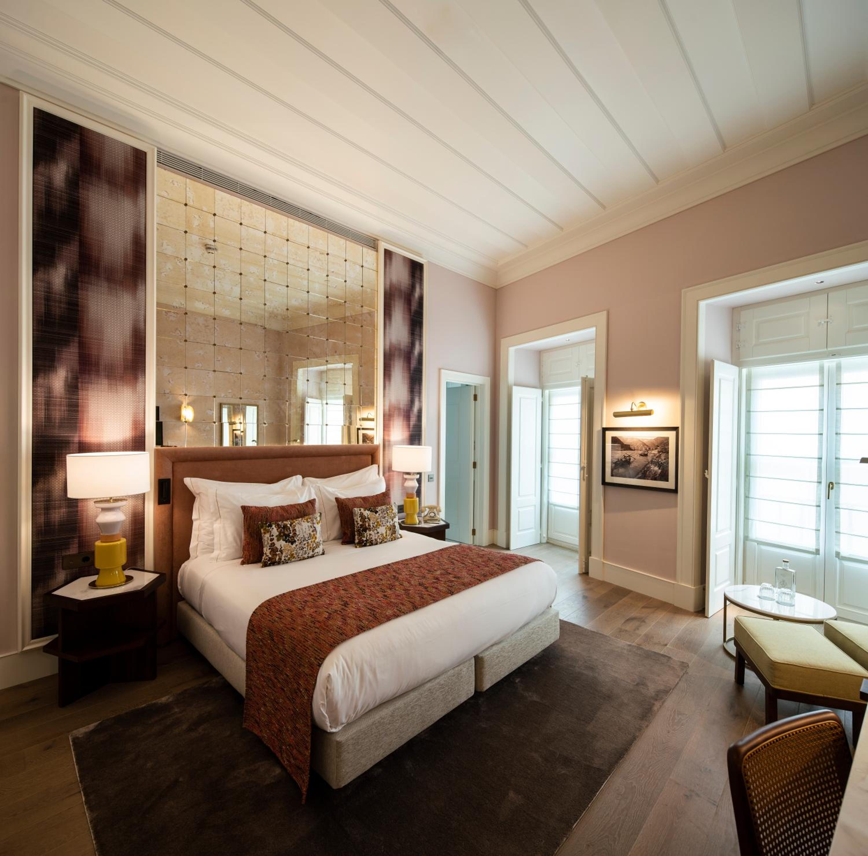 Superior Double or Twin Room - Photo 10