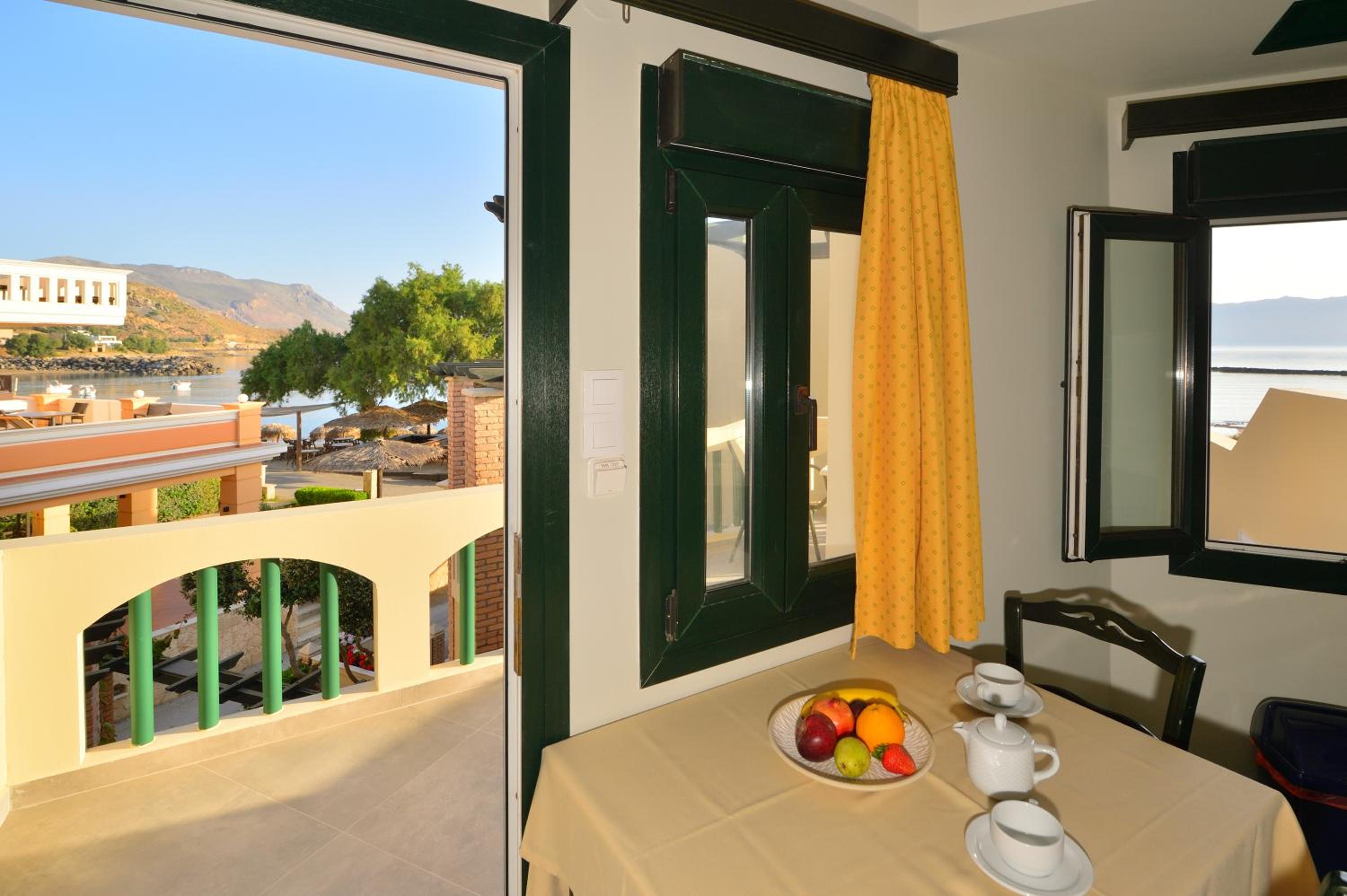 Studio with Sea View - Photo 30