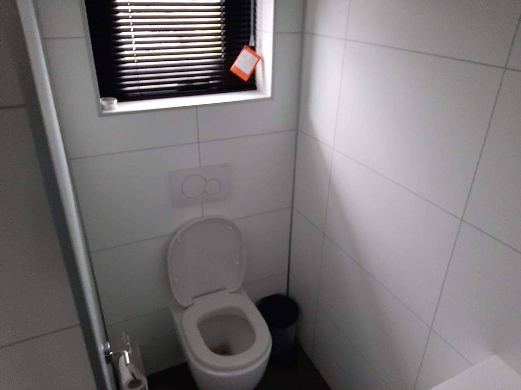 One-Bedroom House - Photo 6