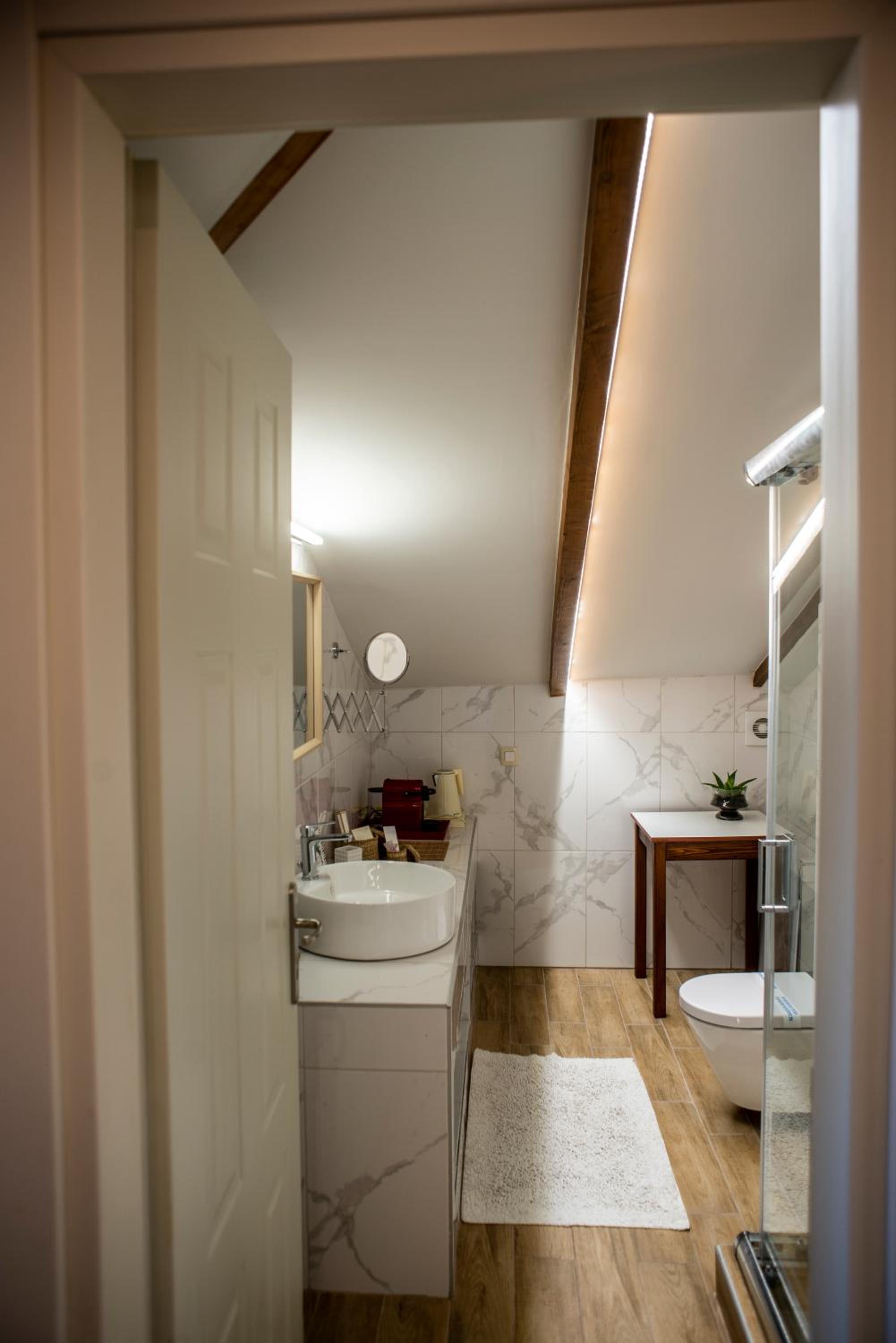Executive Suite photo 3