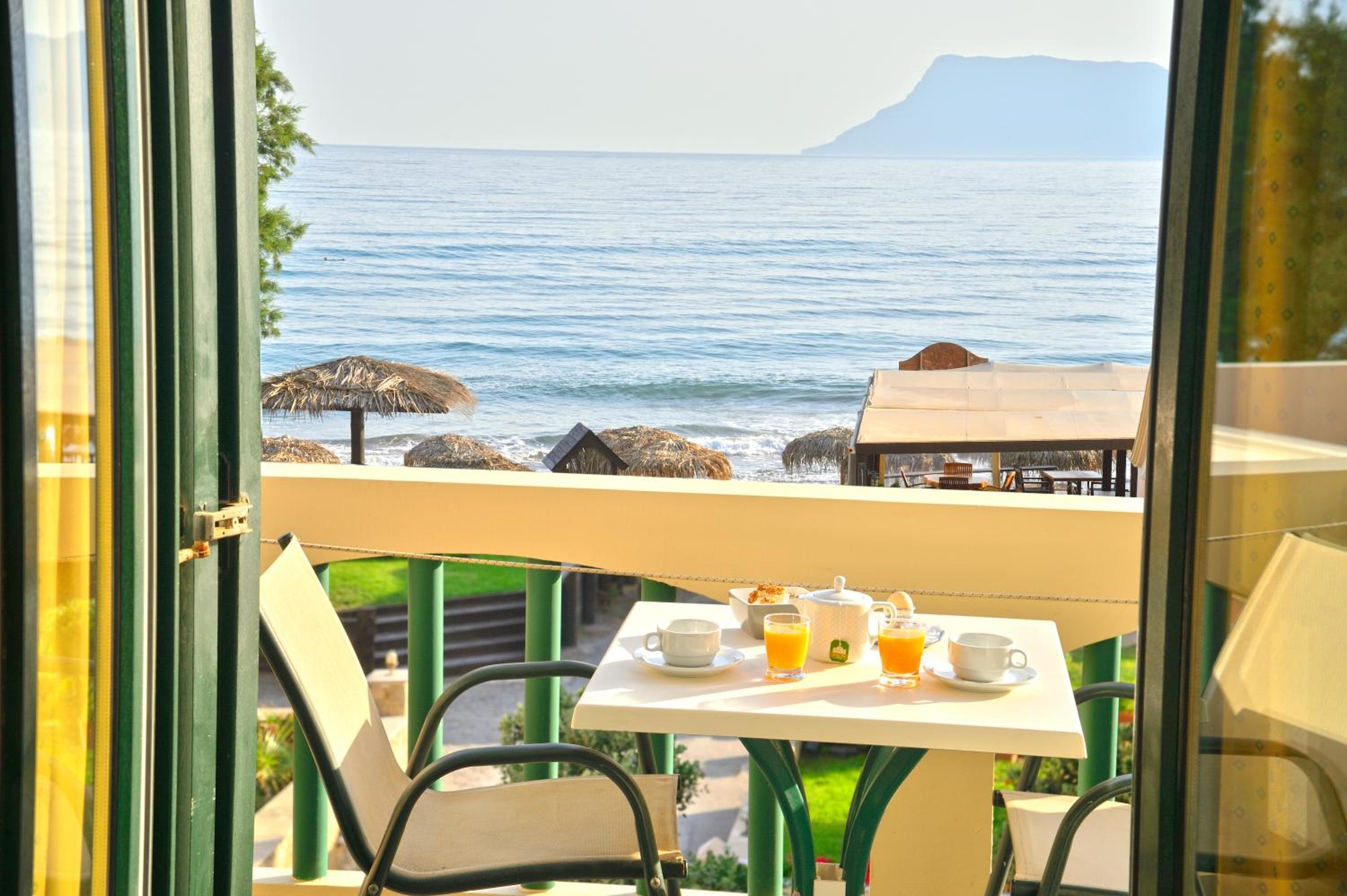 Studio with Sea View - Photo 2