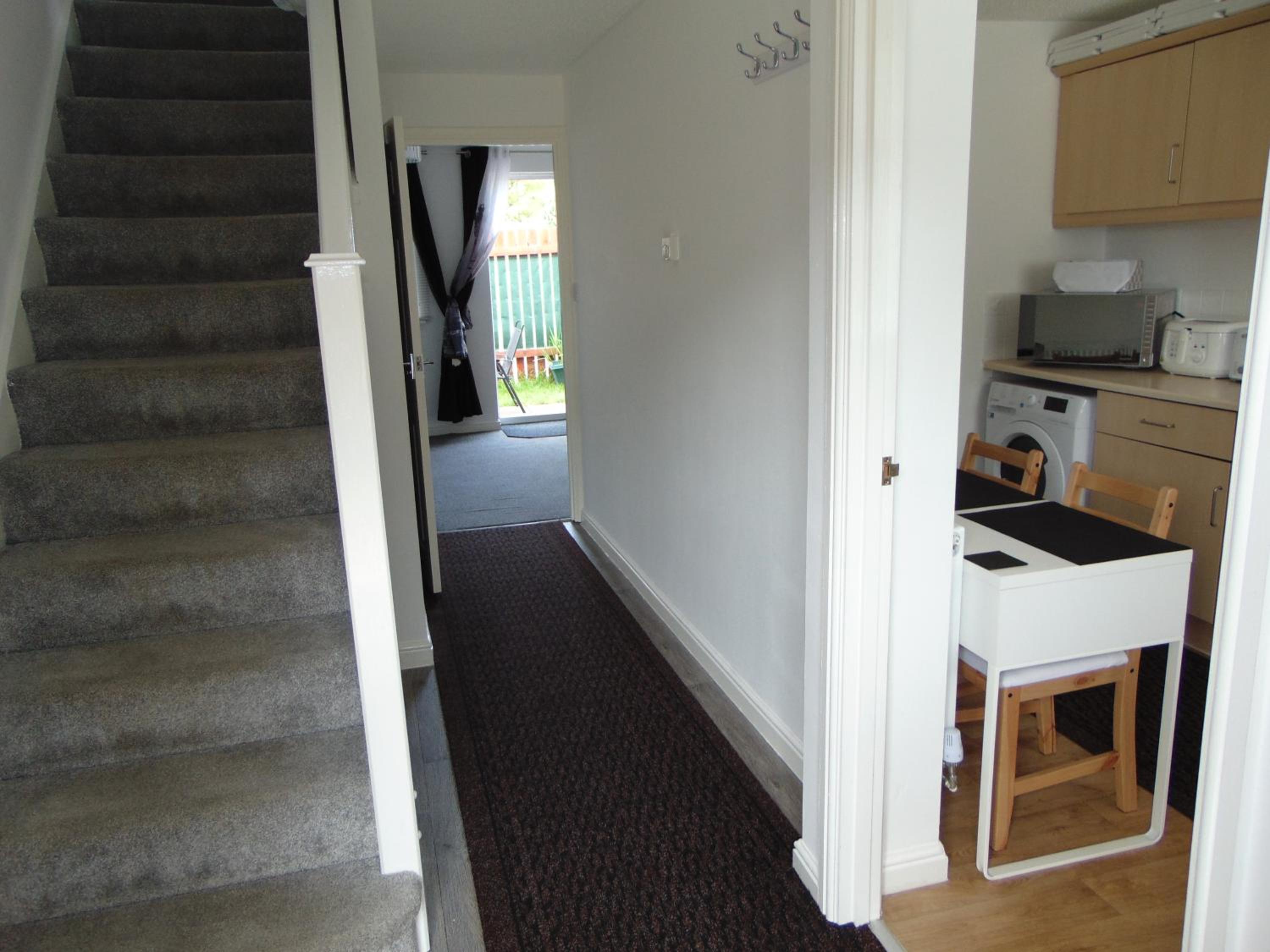 Three-Bedroom Apartment - Photo 35