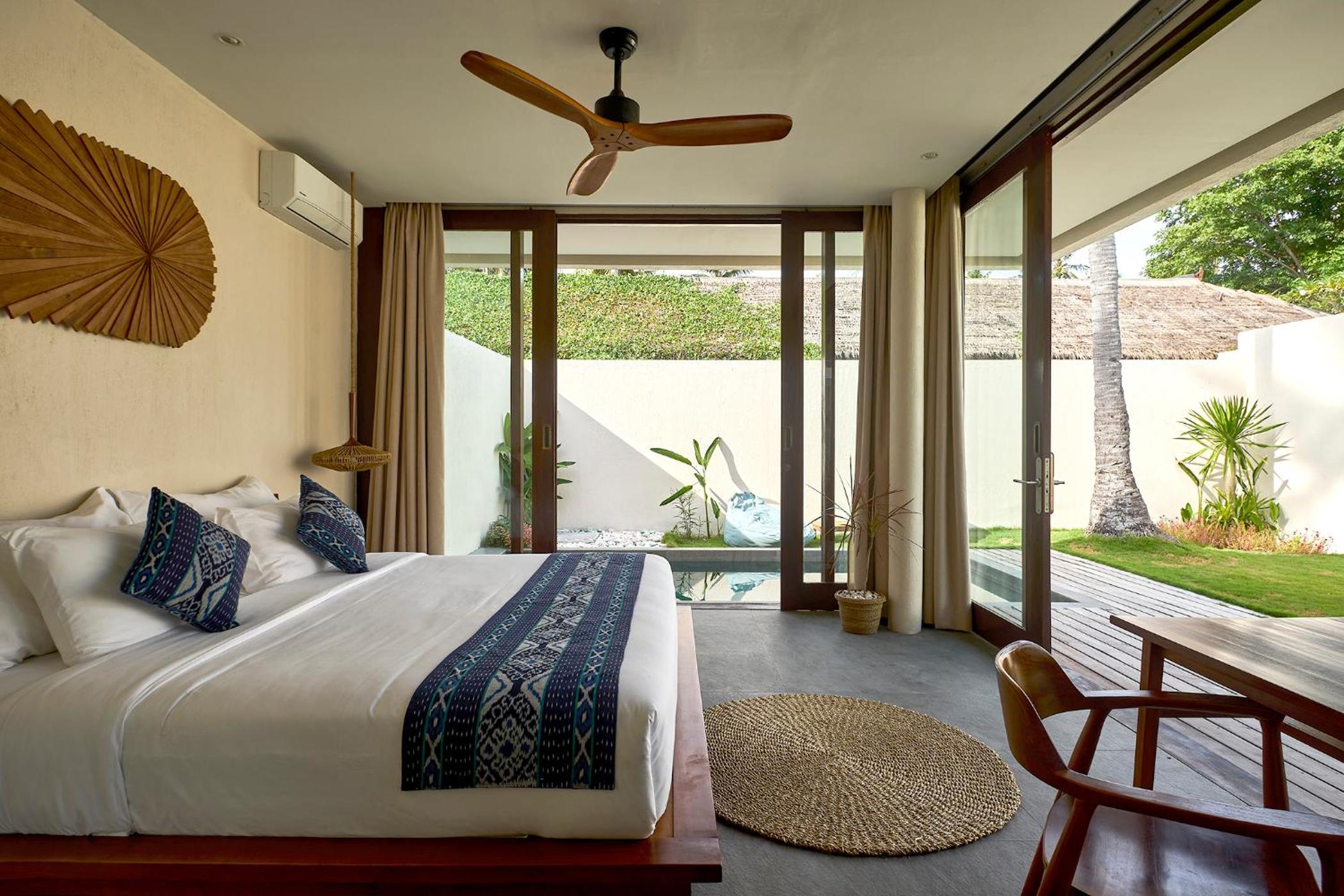 Villa with Private Pool - Photo 38
