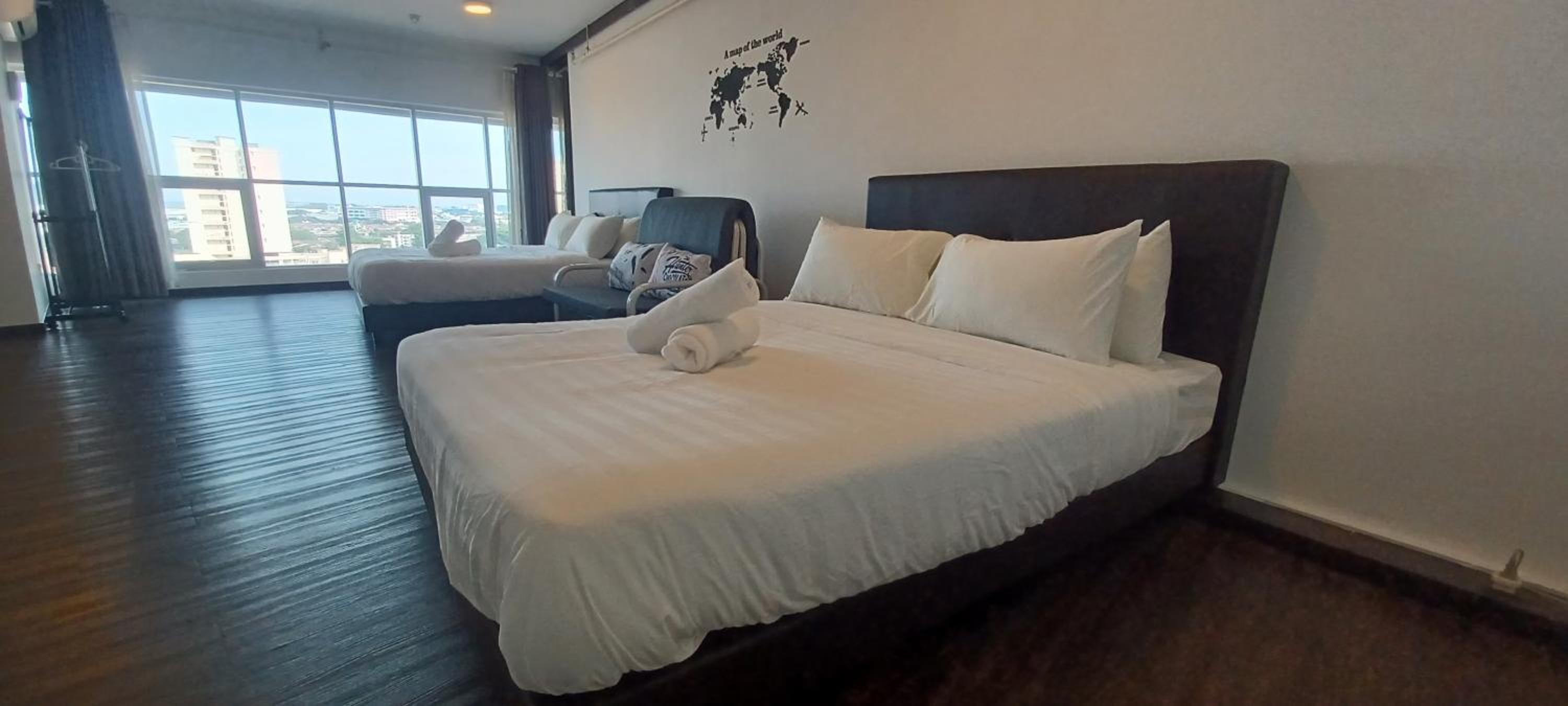 Two-Bedroom Apartment photo 3