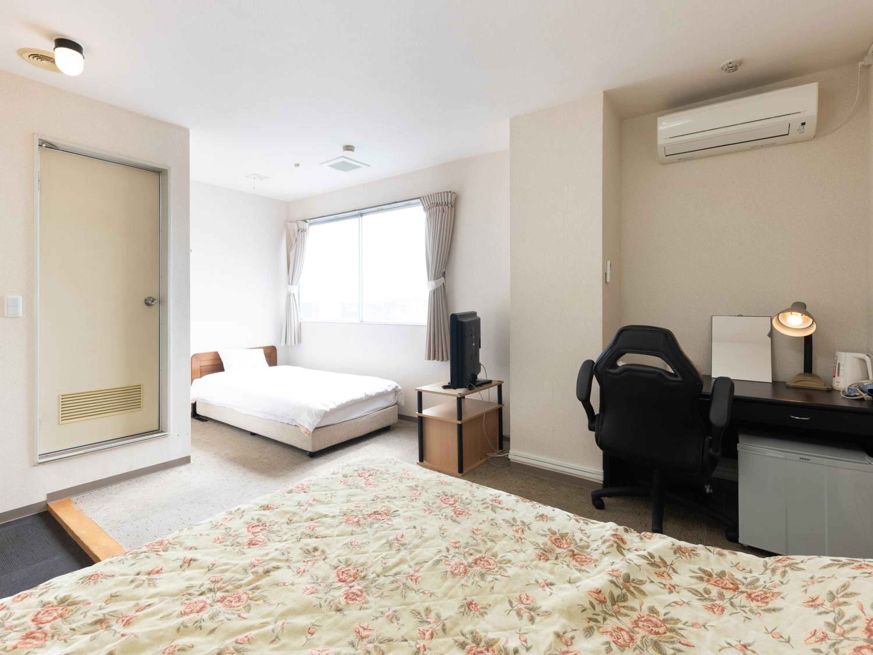 Triple Room - Non Smoking - Photo 6