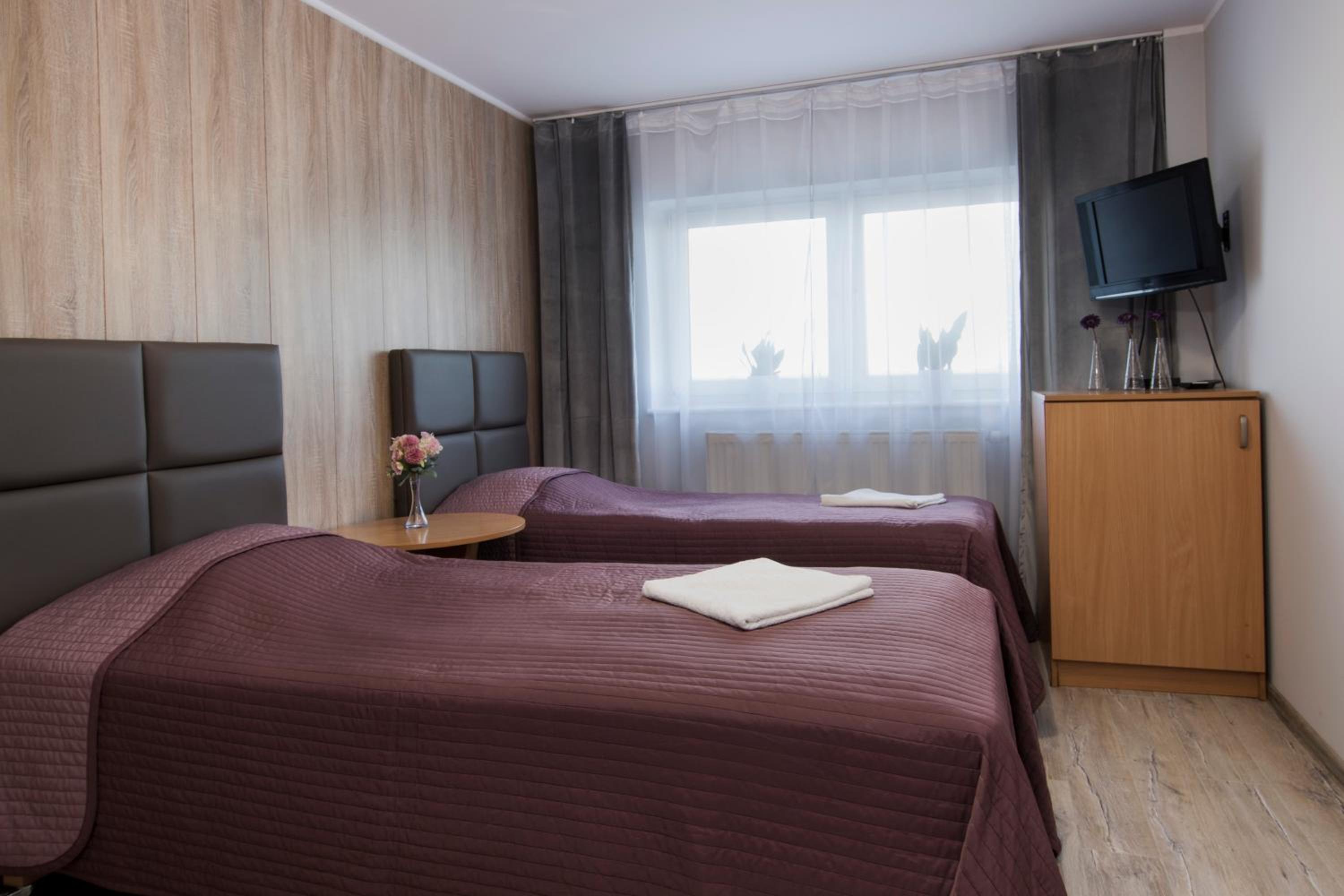 Double Room - Photo 2