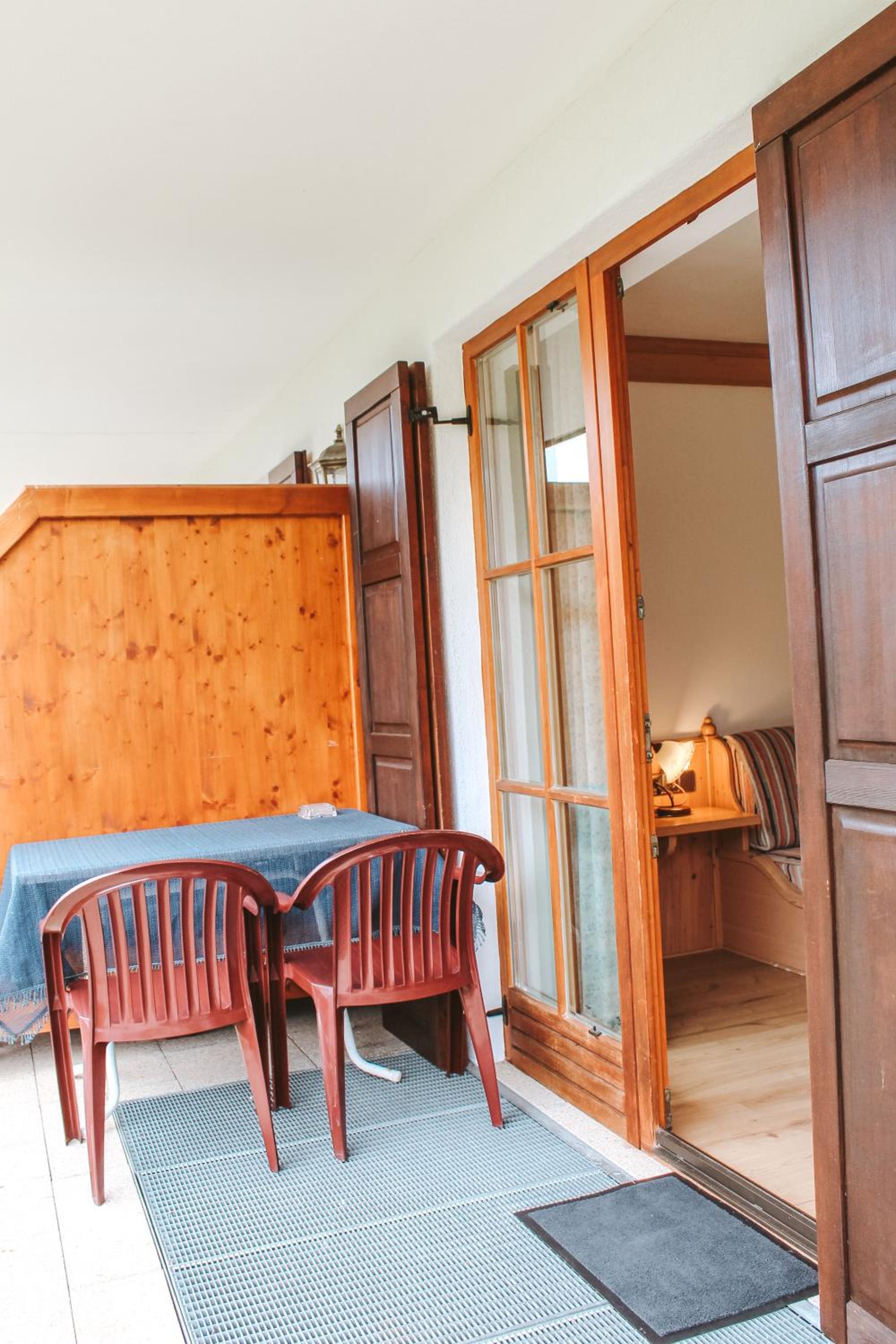 Apartment - Split Level photo 3