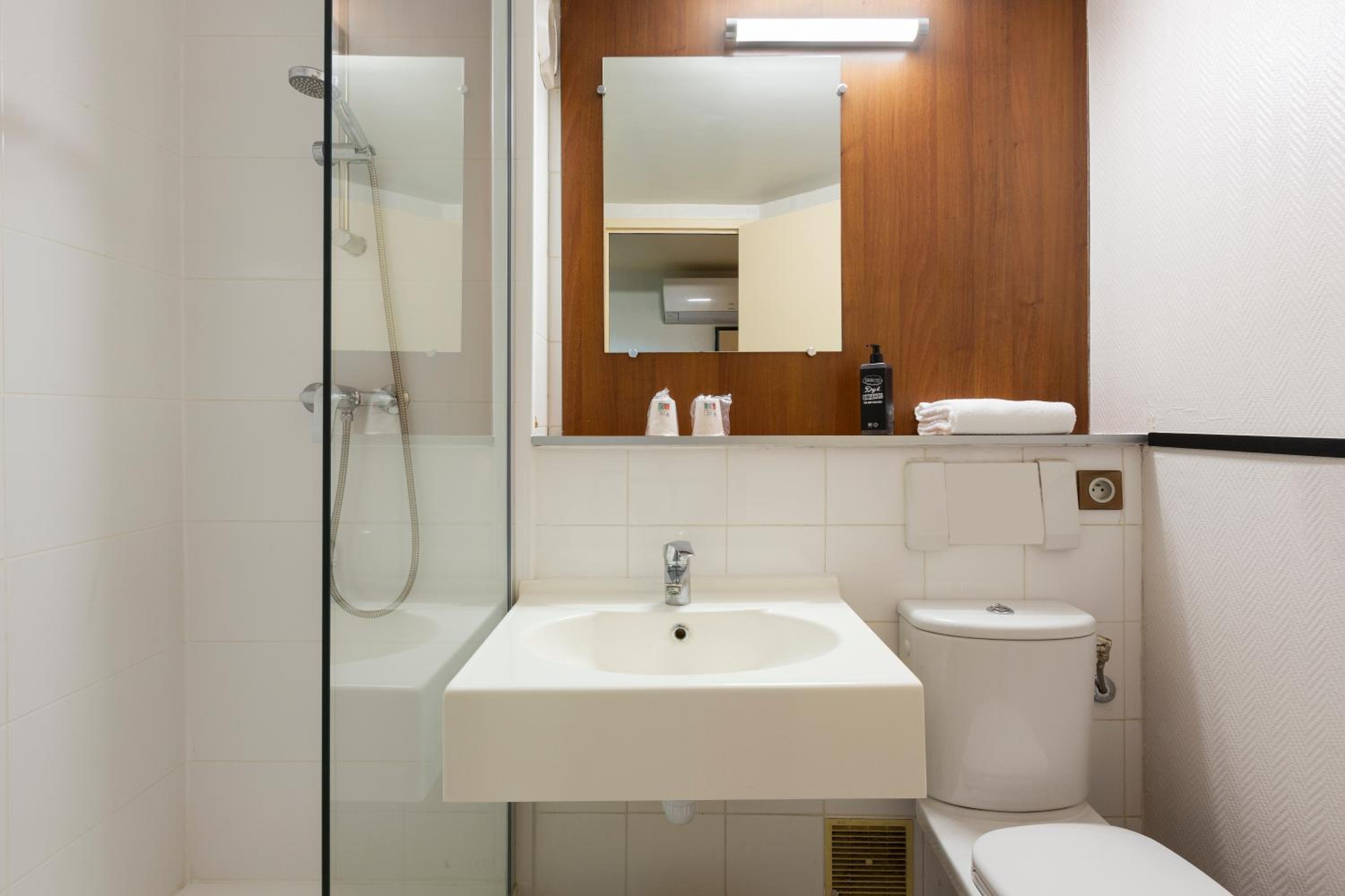 Pop Double Room - Photo 15