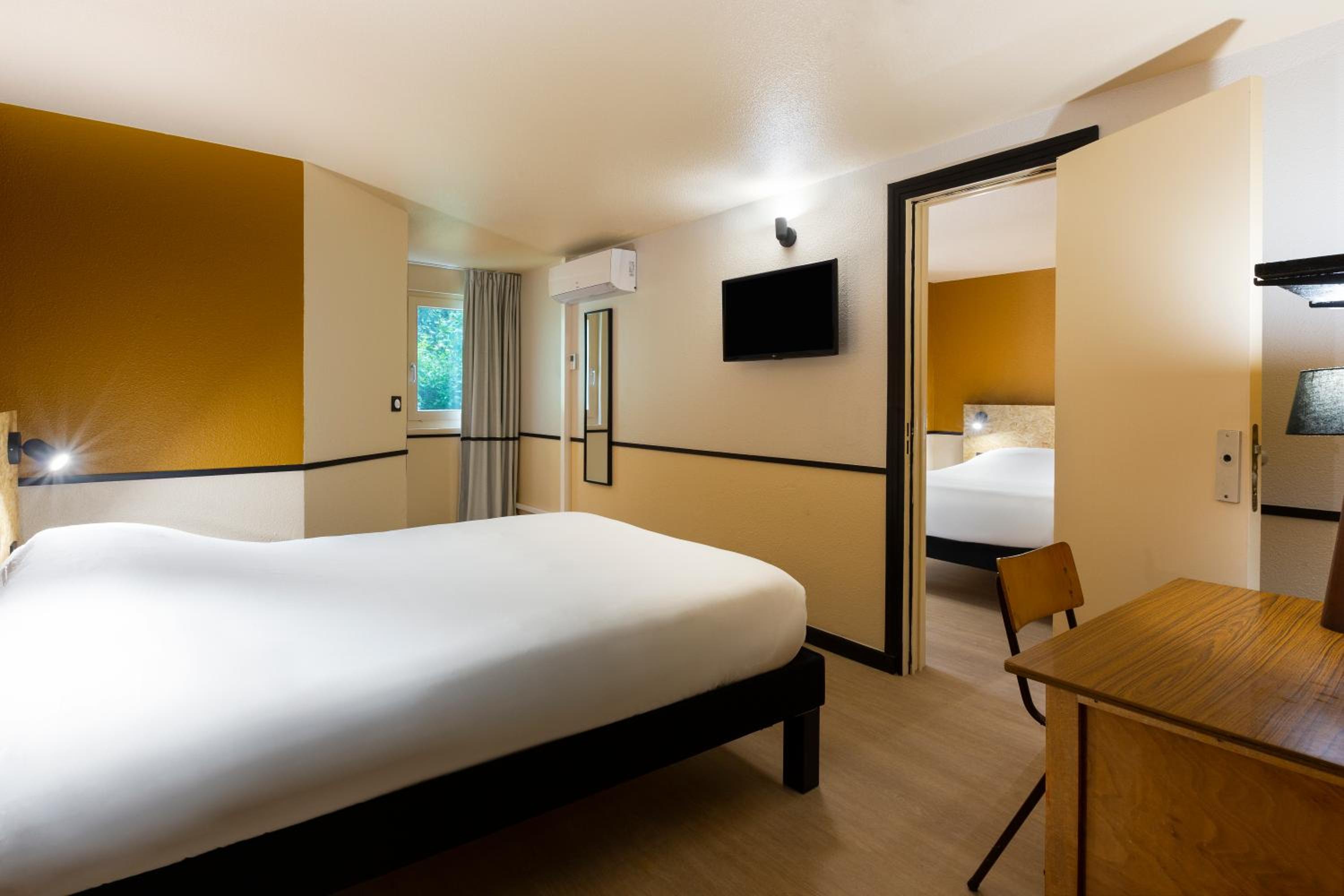 Pop Double Room - Photo 11