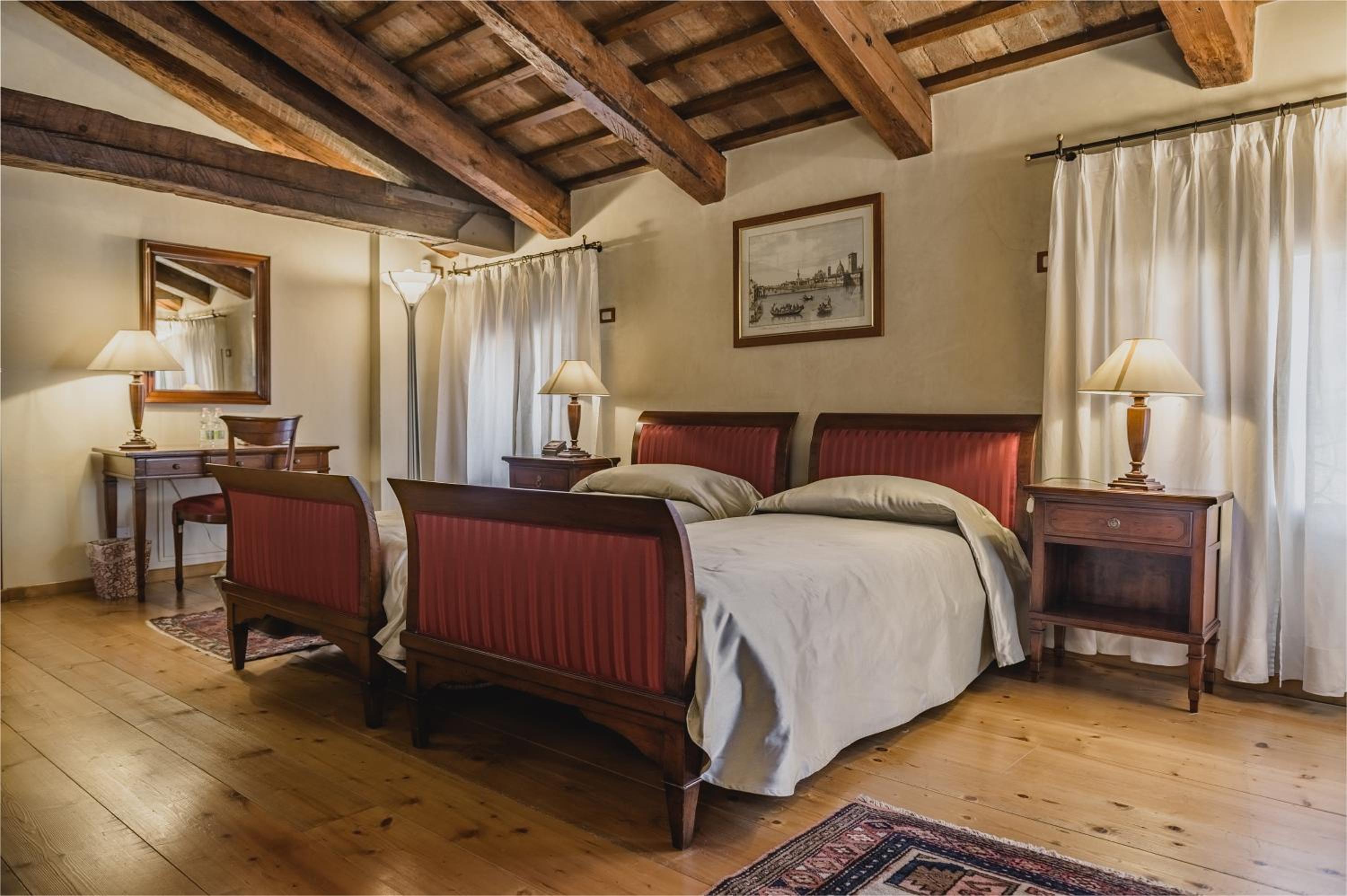 Superior Twin Room - Photo 6