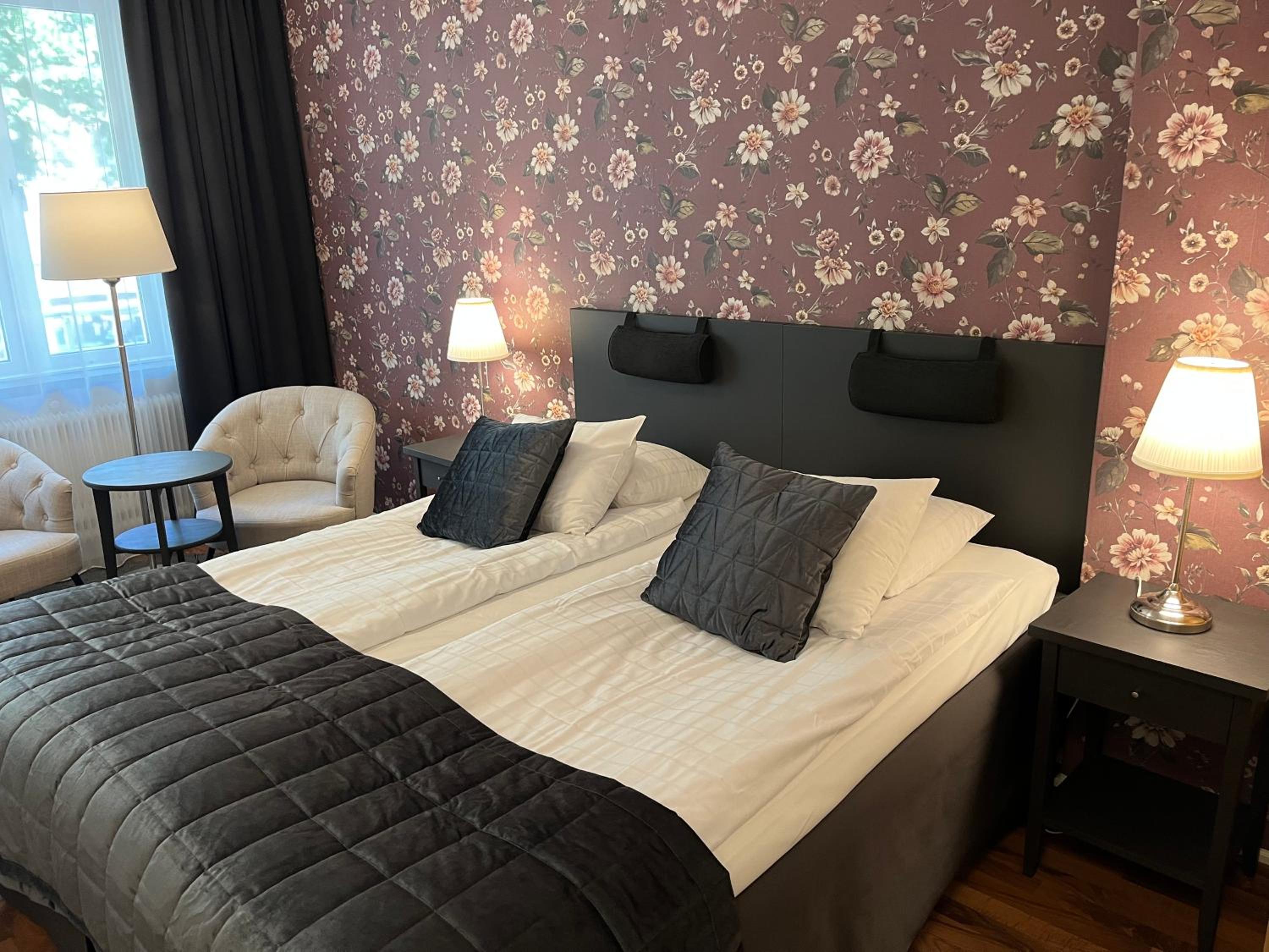 Superior Twin Room - Photo 3