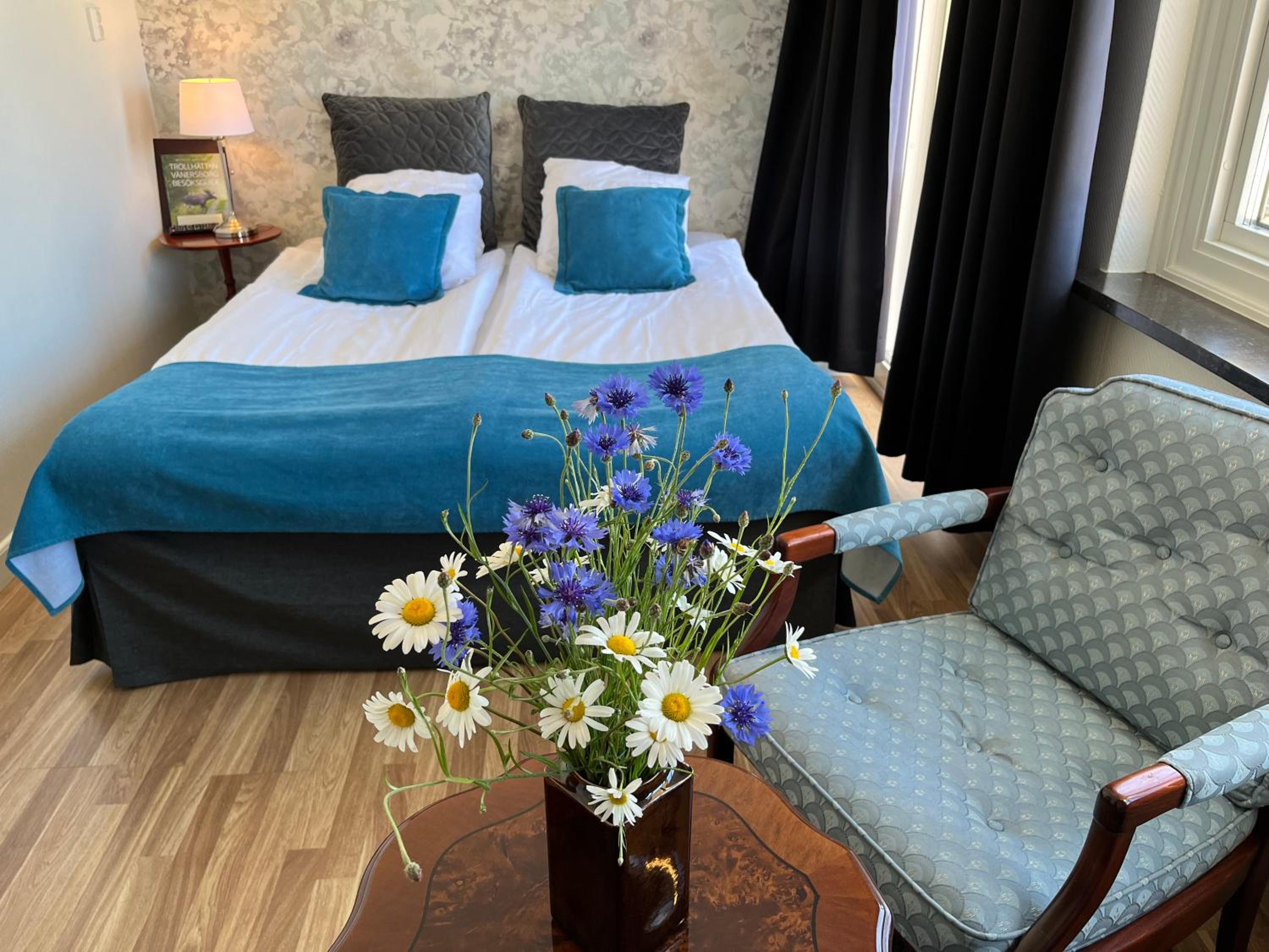Standard Double Room - Photo 3