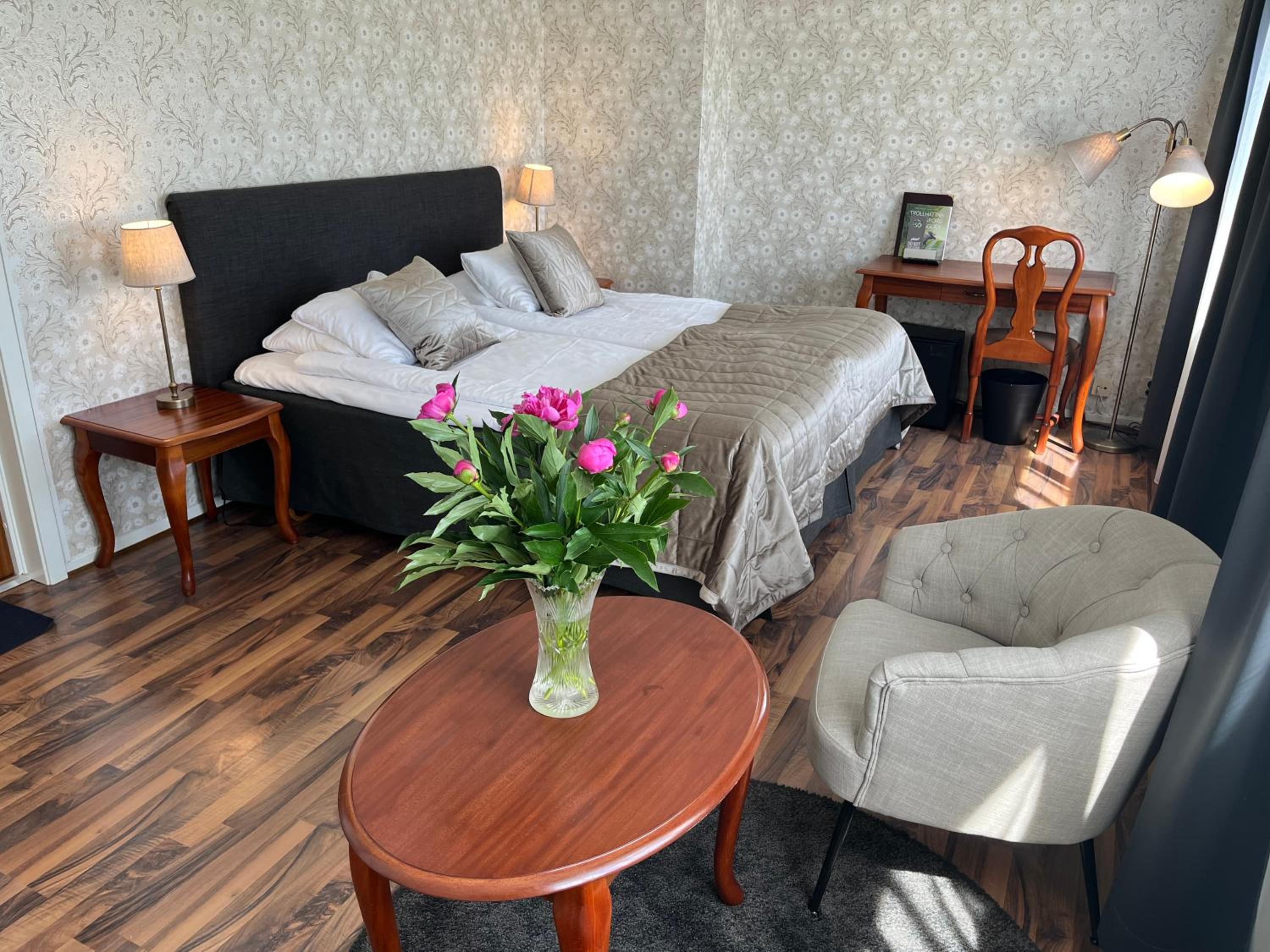 Superior Twin Room - Photo 6