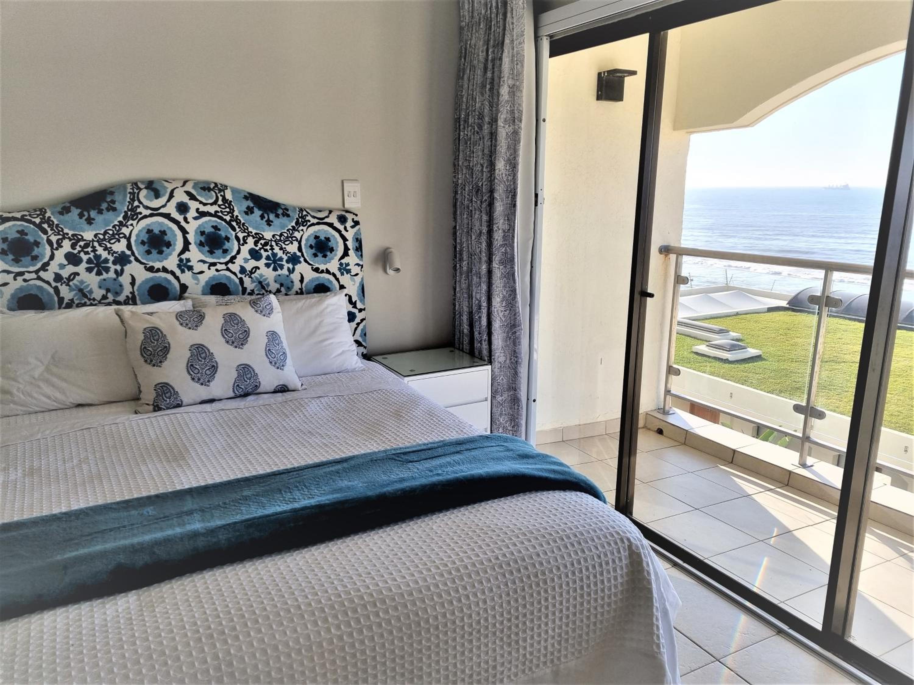 Apartment With Sea View photo 1