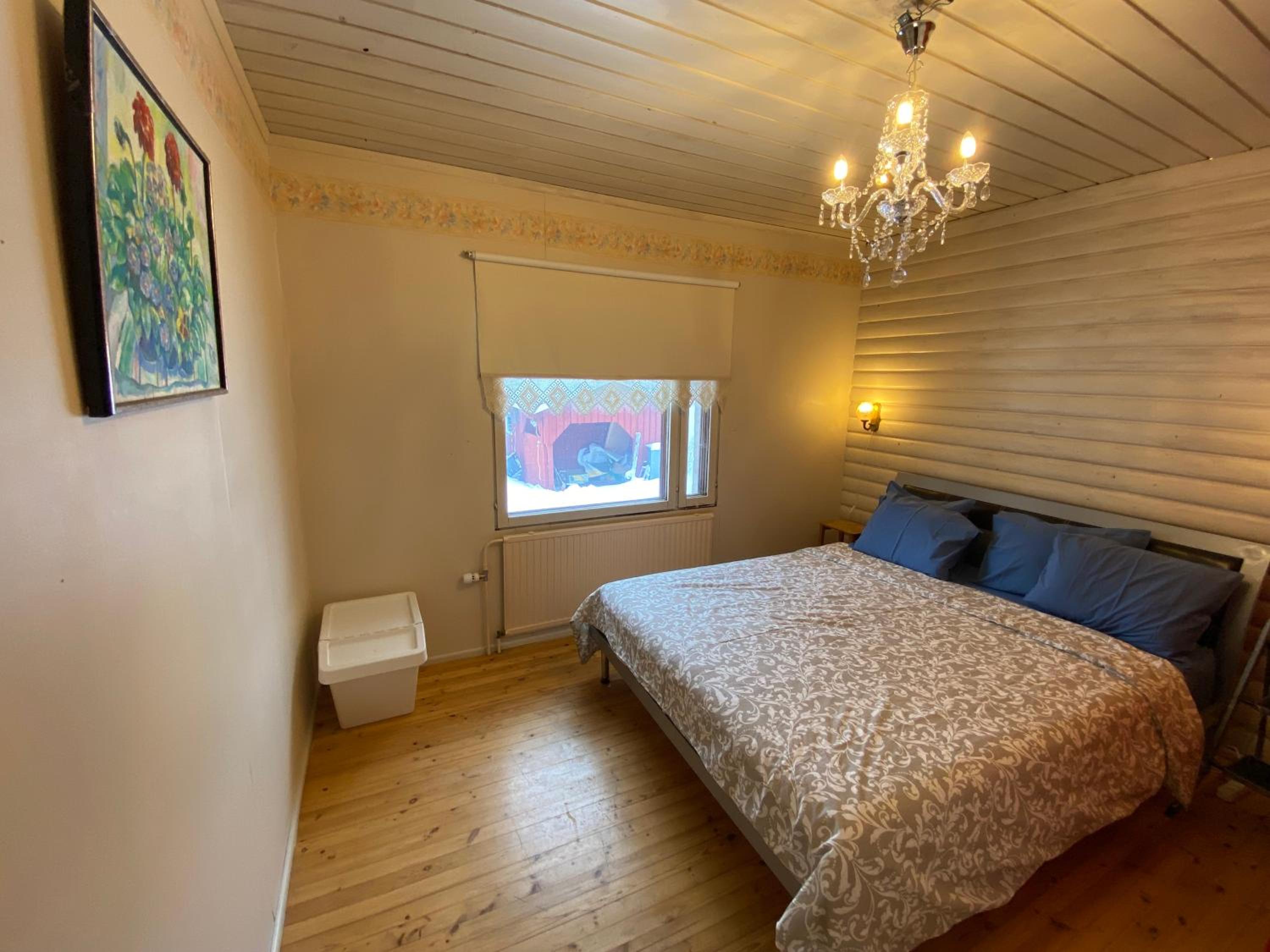 Four-Bedroom House photo 3