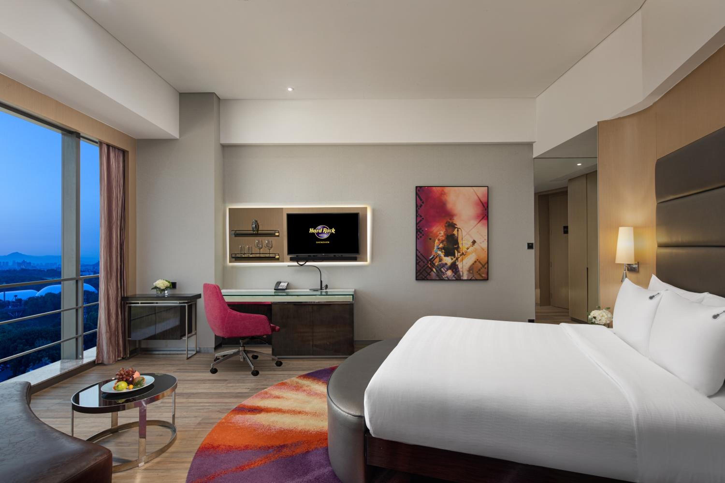 Superior King Room
