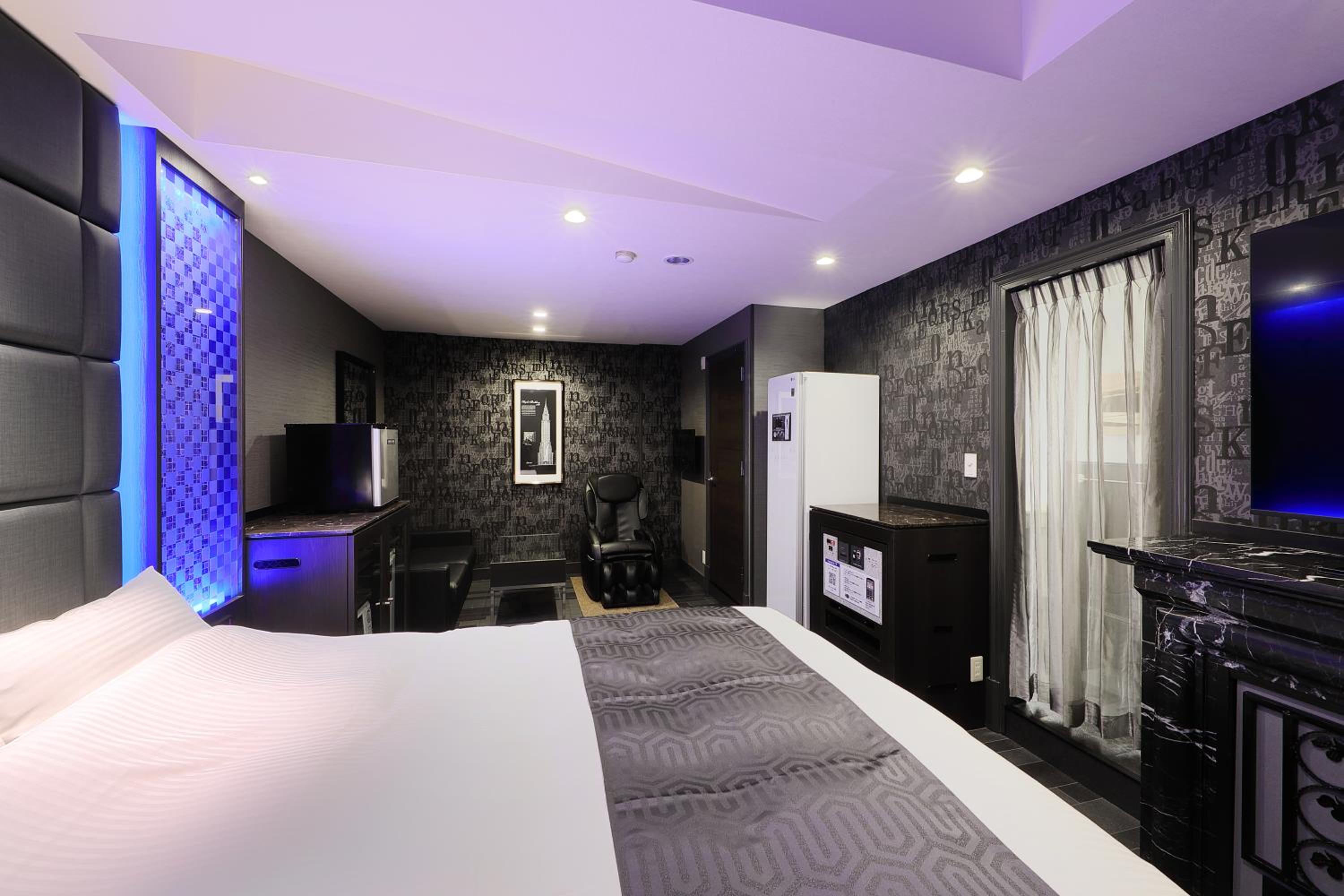 Queen Room with Spa Bath - Photo 4