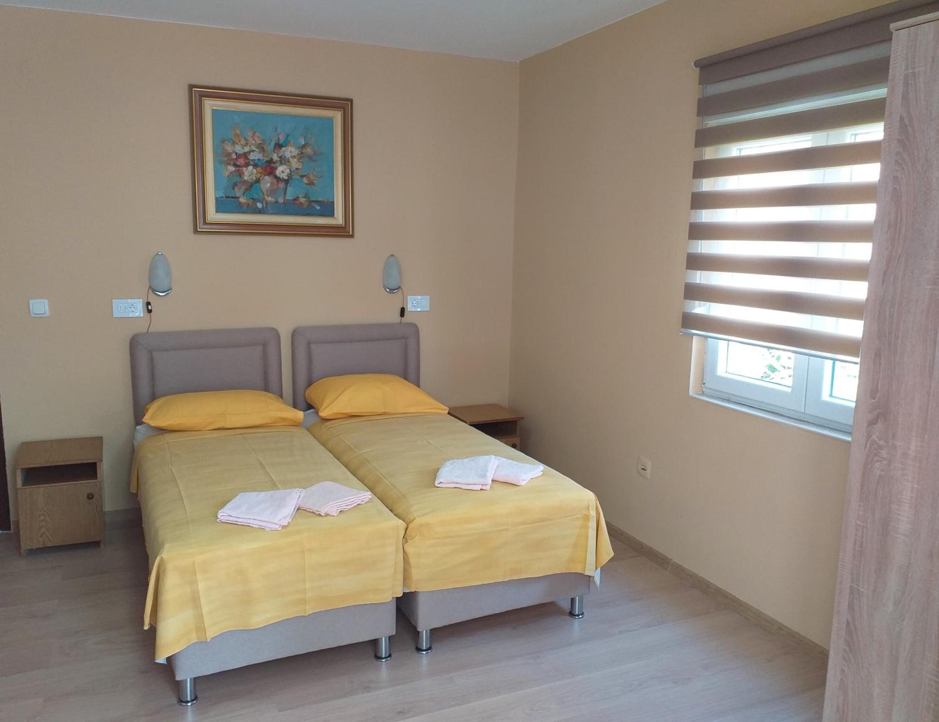 Studio with Balcony (3 Adults) 