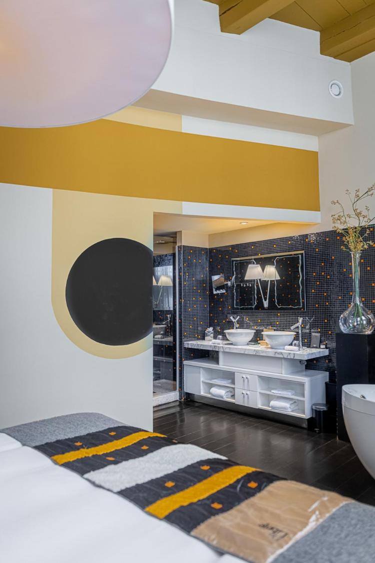 Suite photo 2