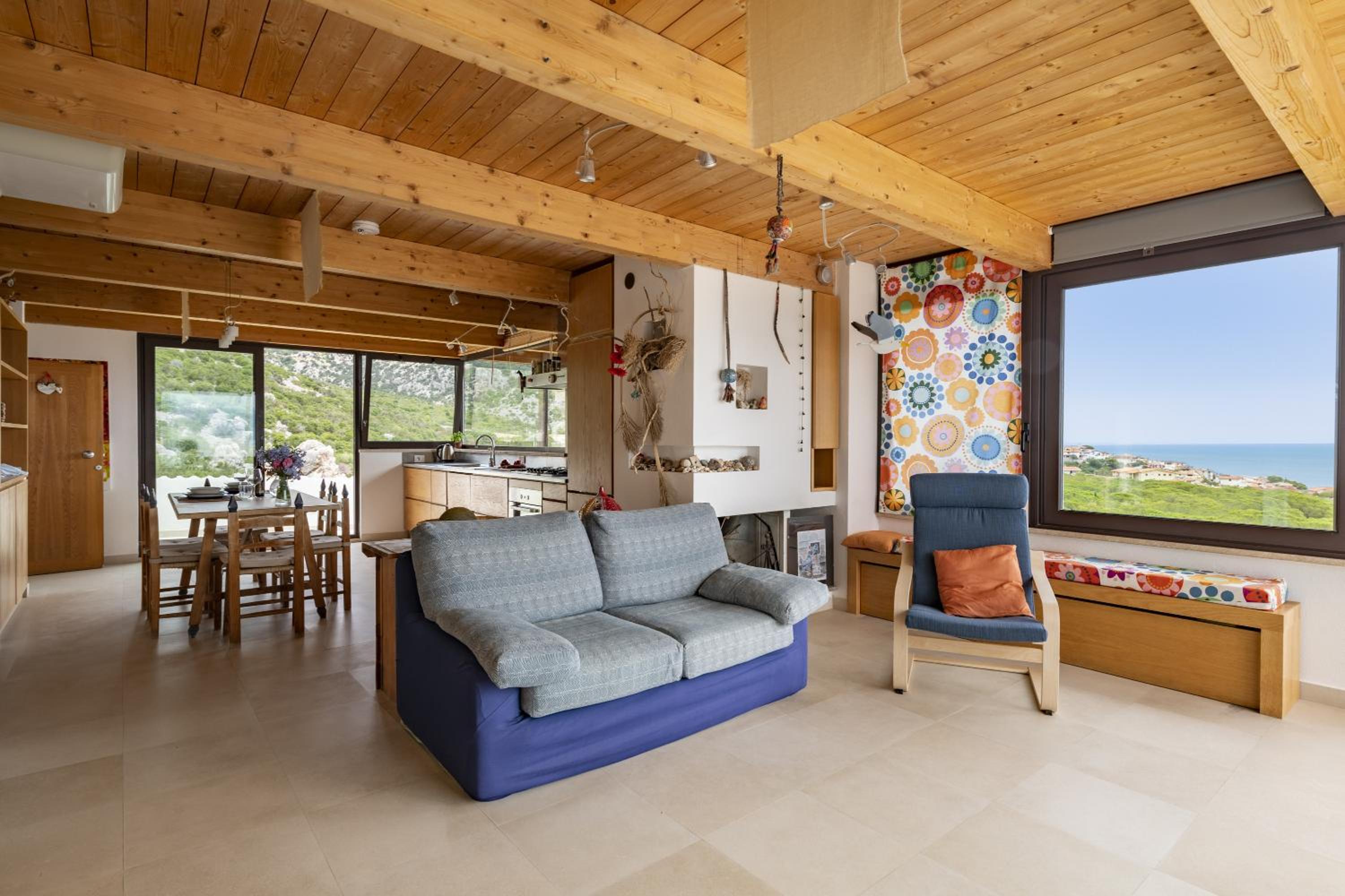 Superior One-Bedroom Apartment with Balcony