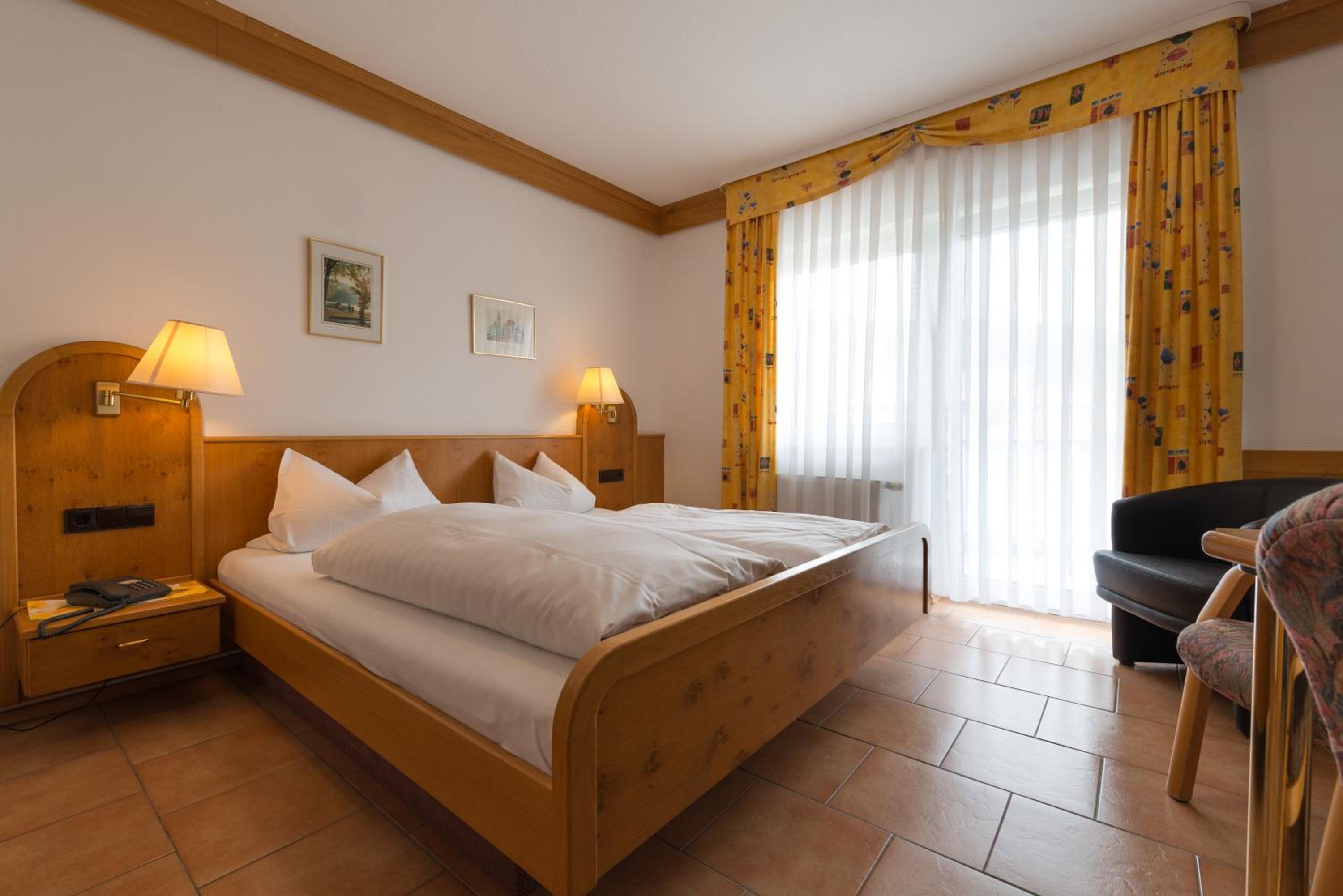 Deluxe Double Room - Photo 1