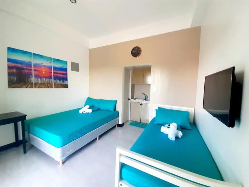 Triple Room with Private Bathroom photo 1