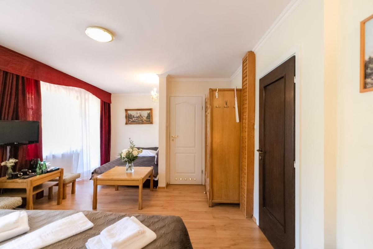 Basic Triple Room - Photo 5