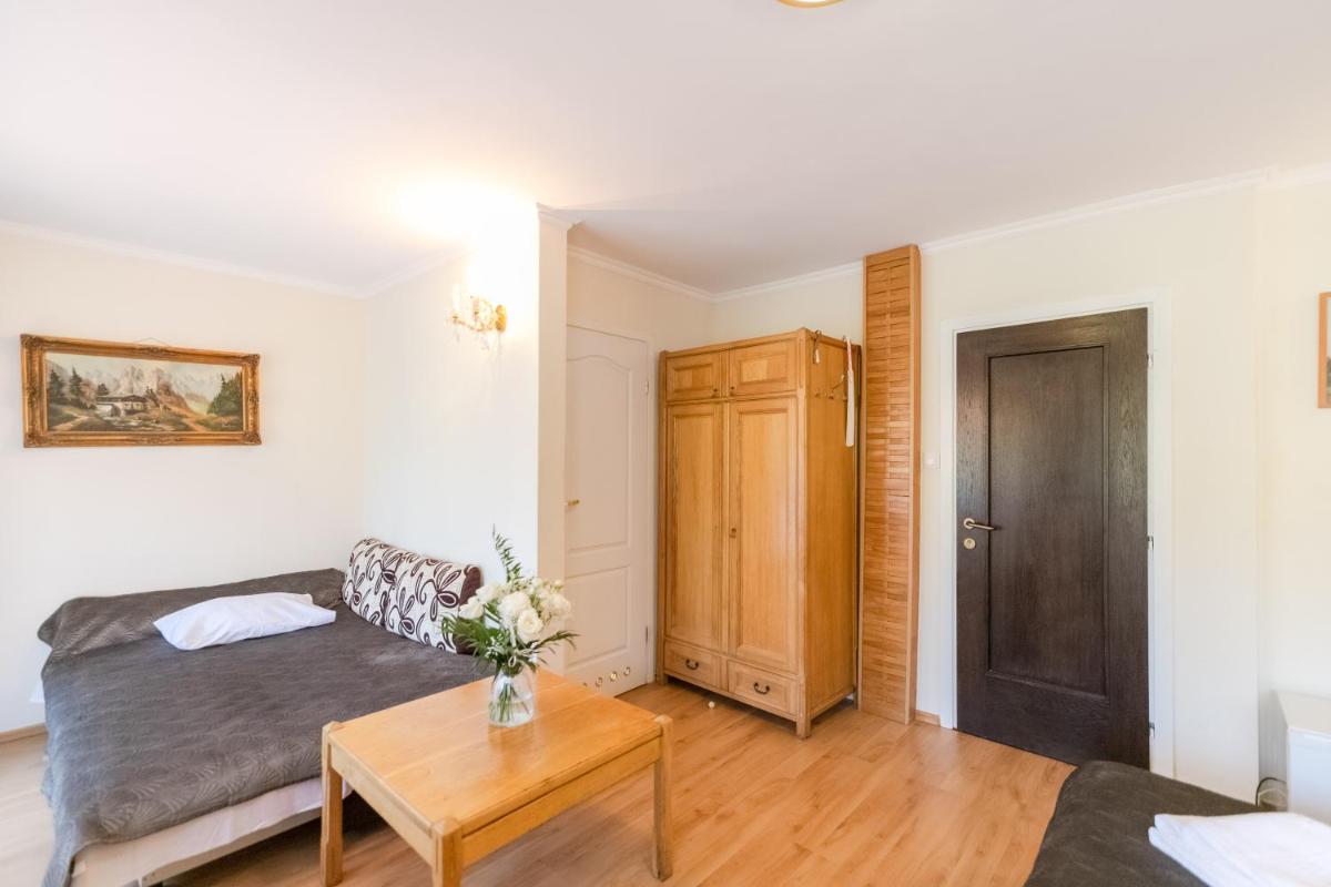 Basic Triple Room - Photo 7