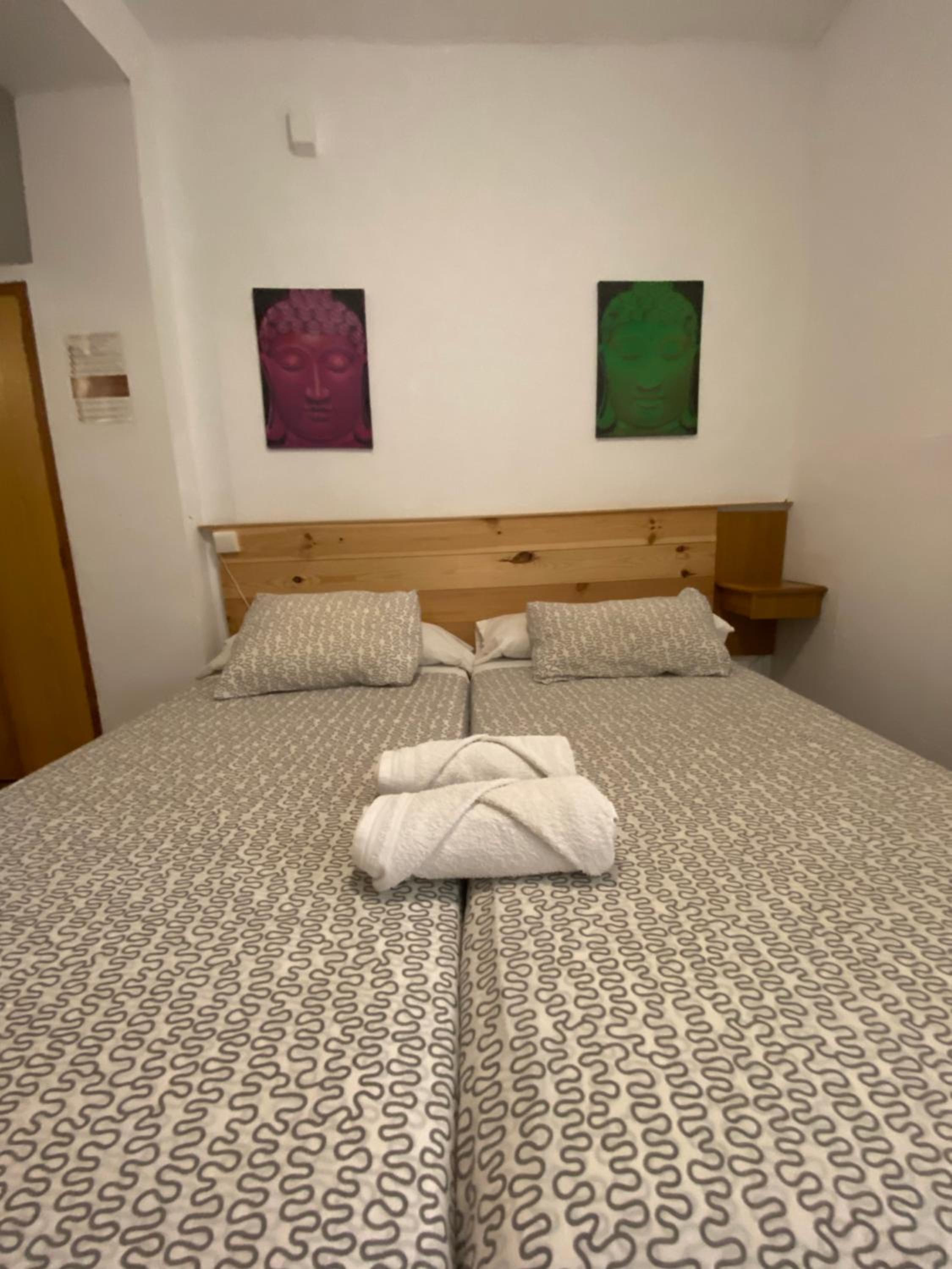 Double or Twin Room - Photo 2