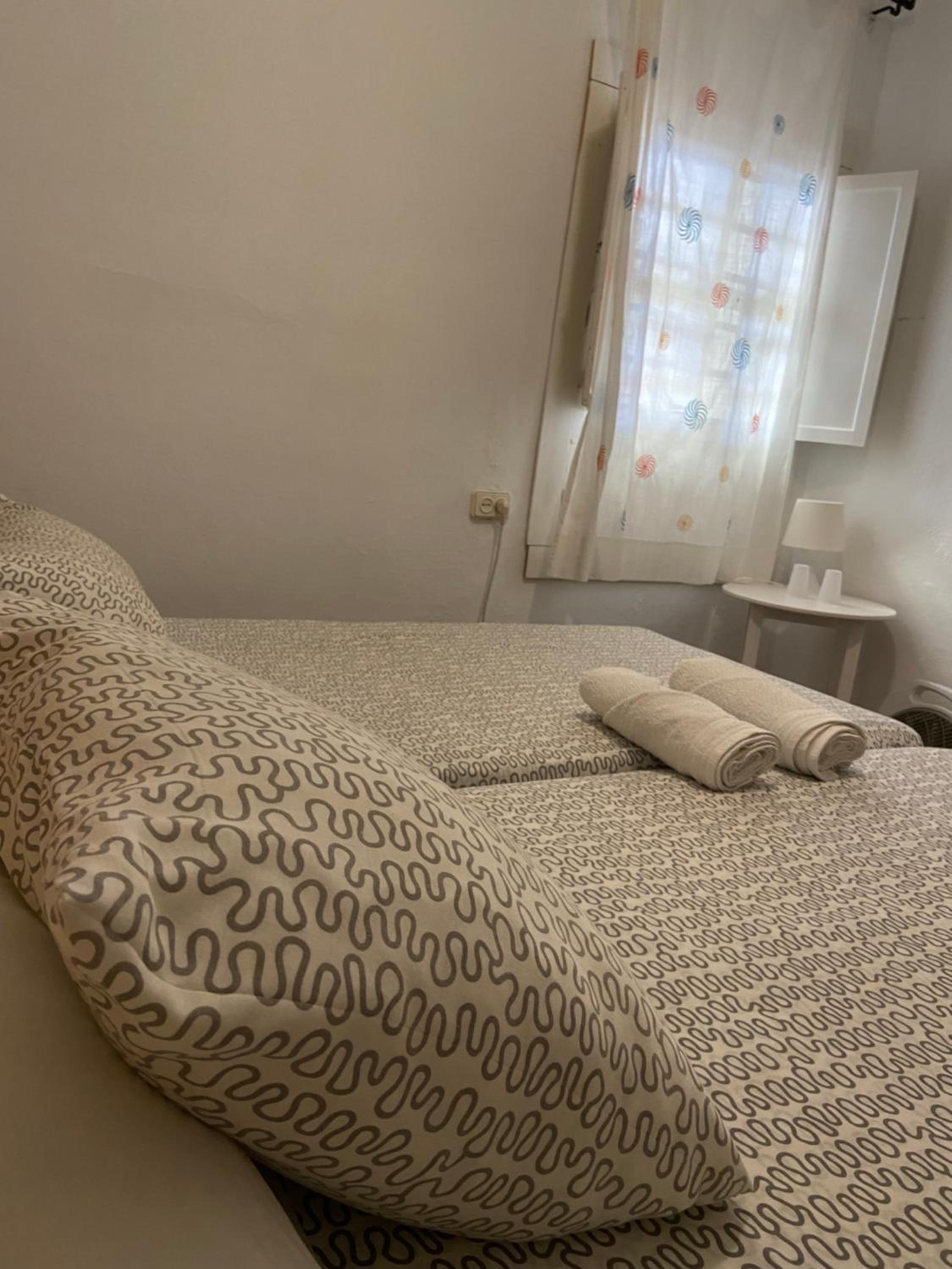 Double or Twin Room - Photo 3