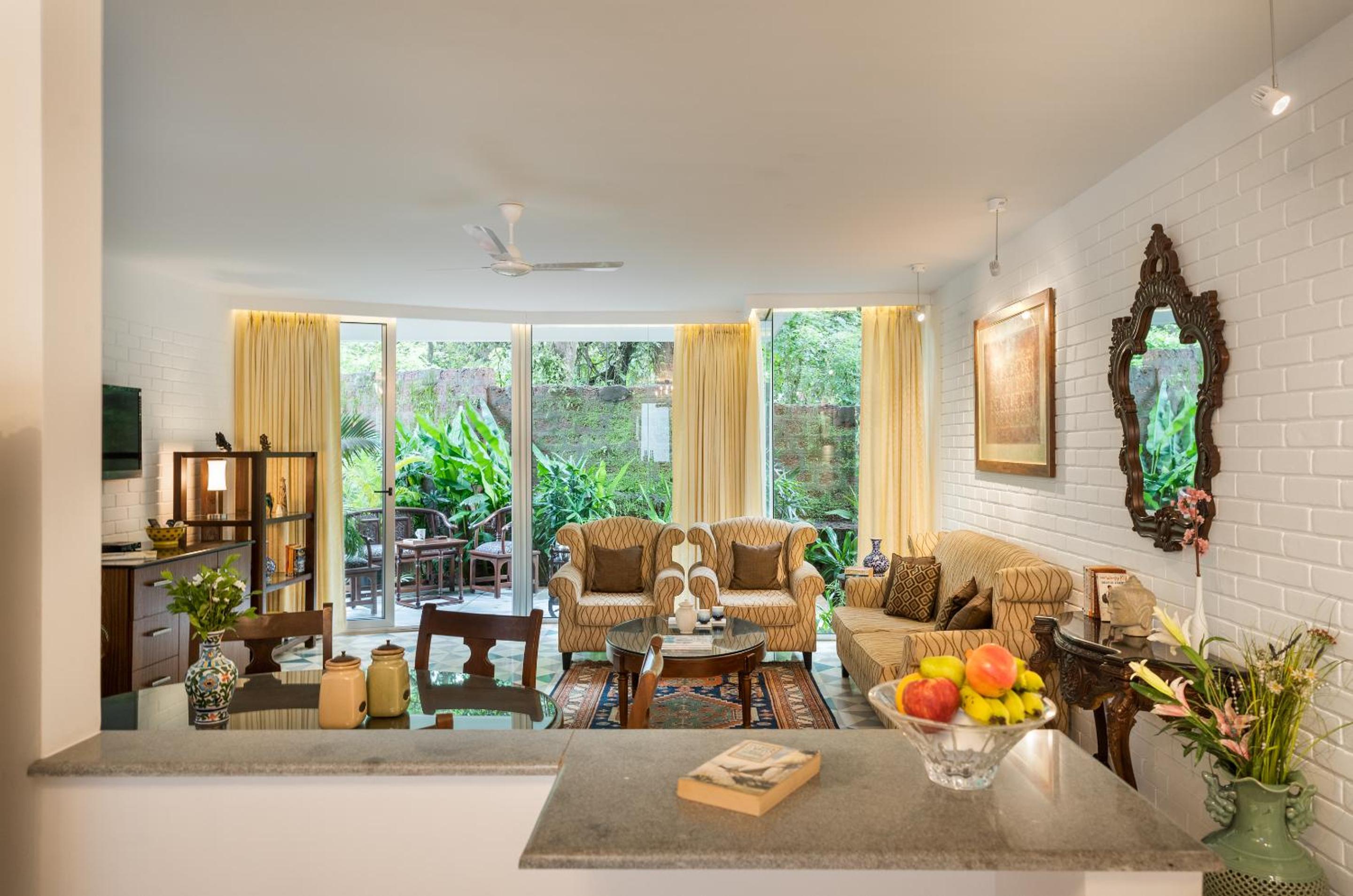 El Sereno 03|Common Pool |Ground Floor|Garden|Patio photo 3