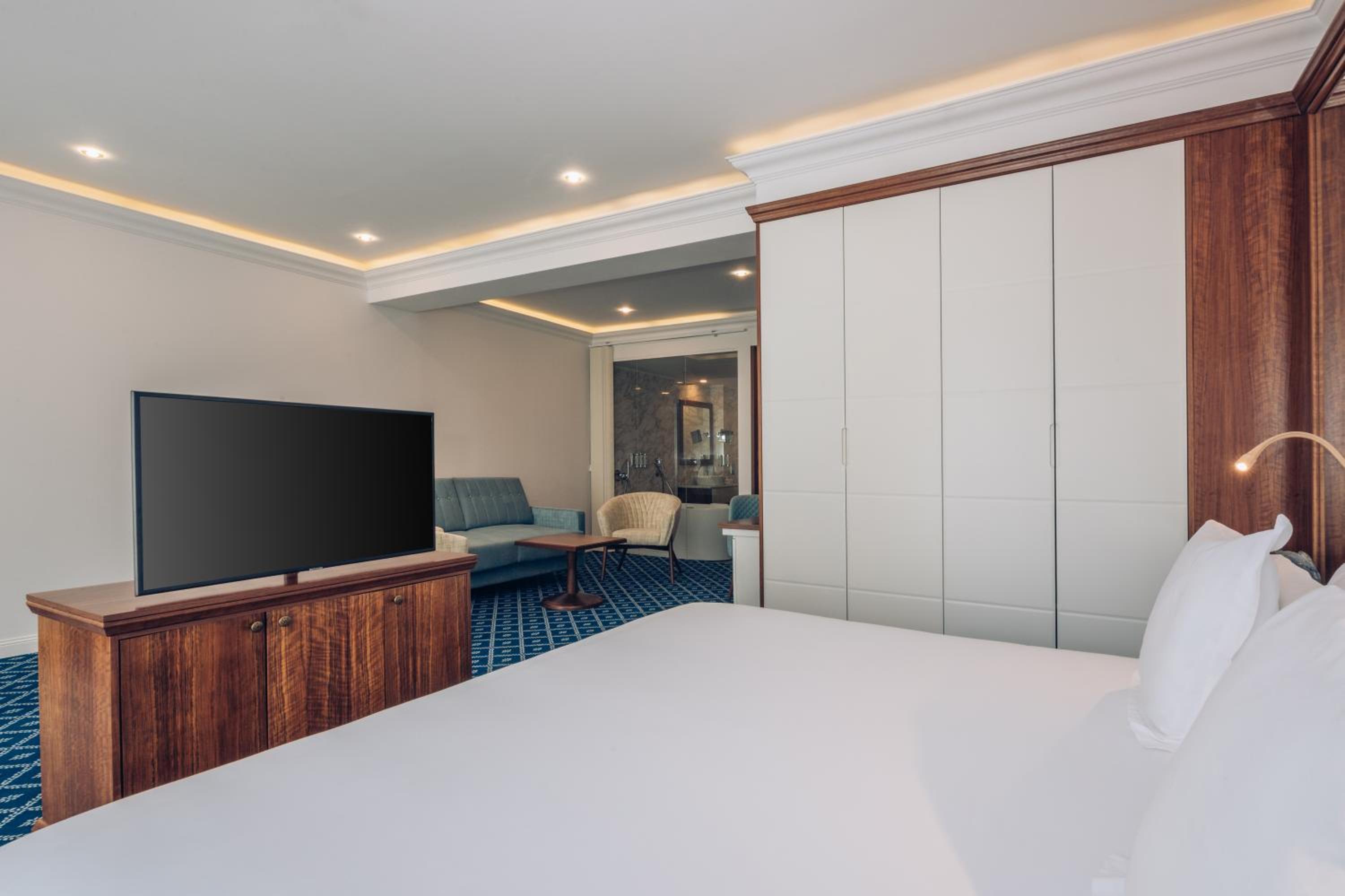 Junior Suite - Photo 6