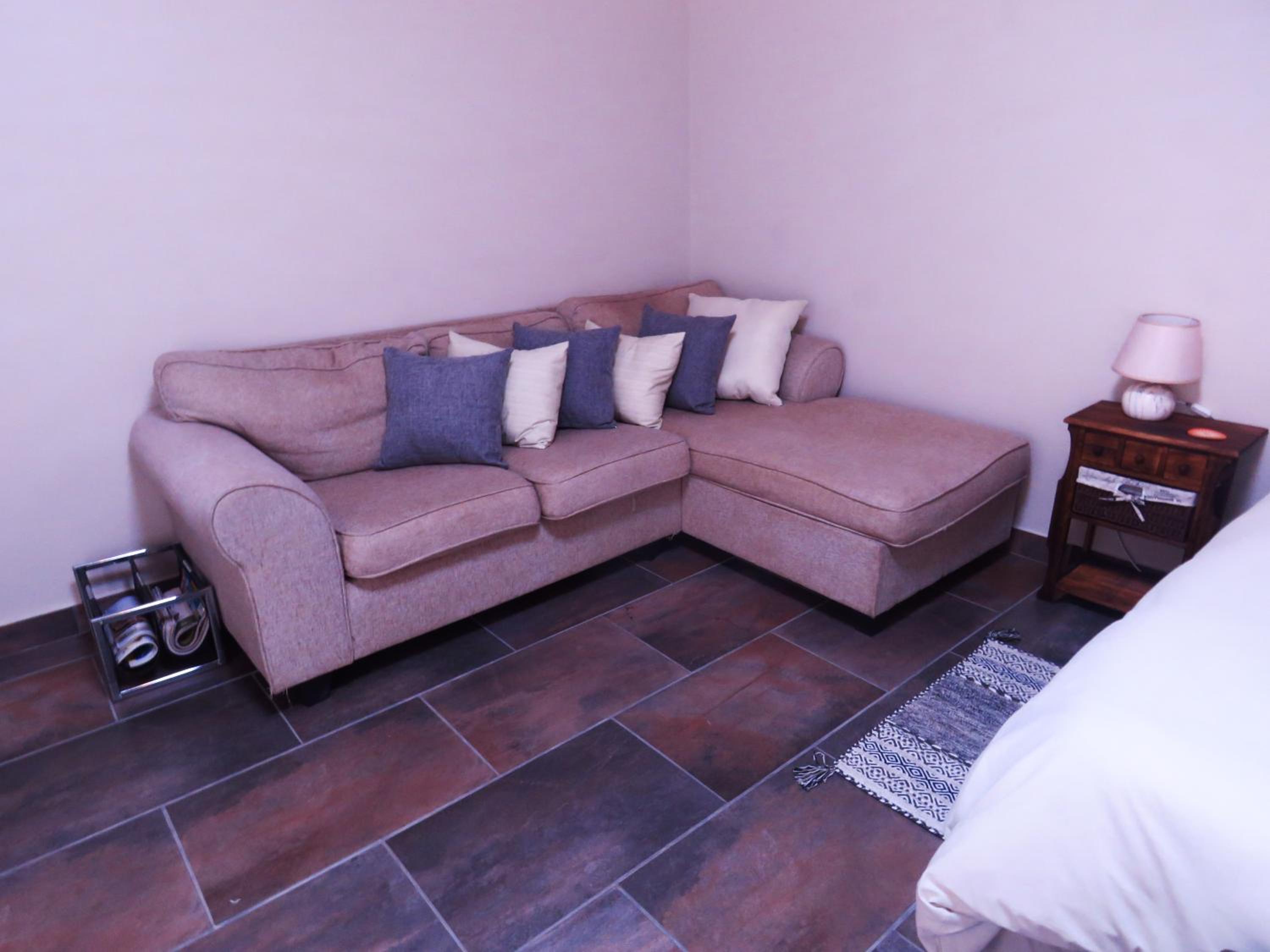 Standard Queen Room - Photo 1