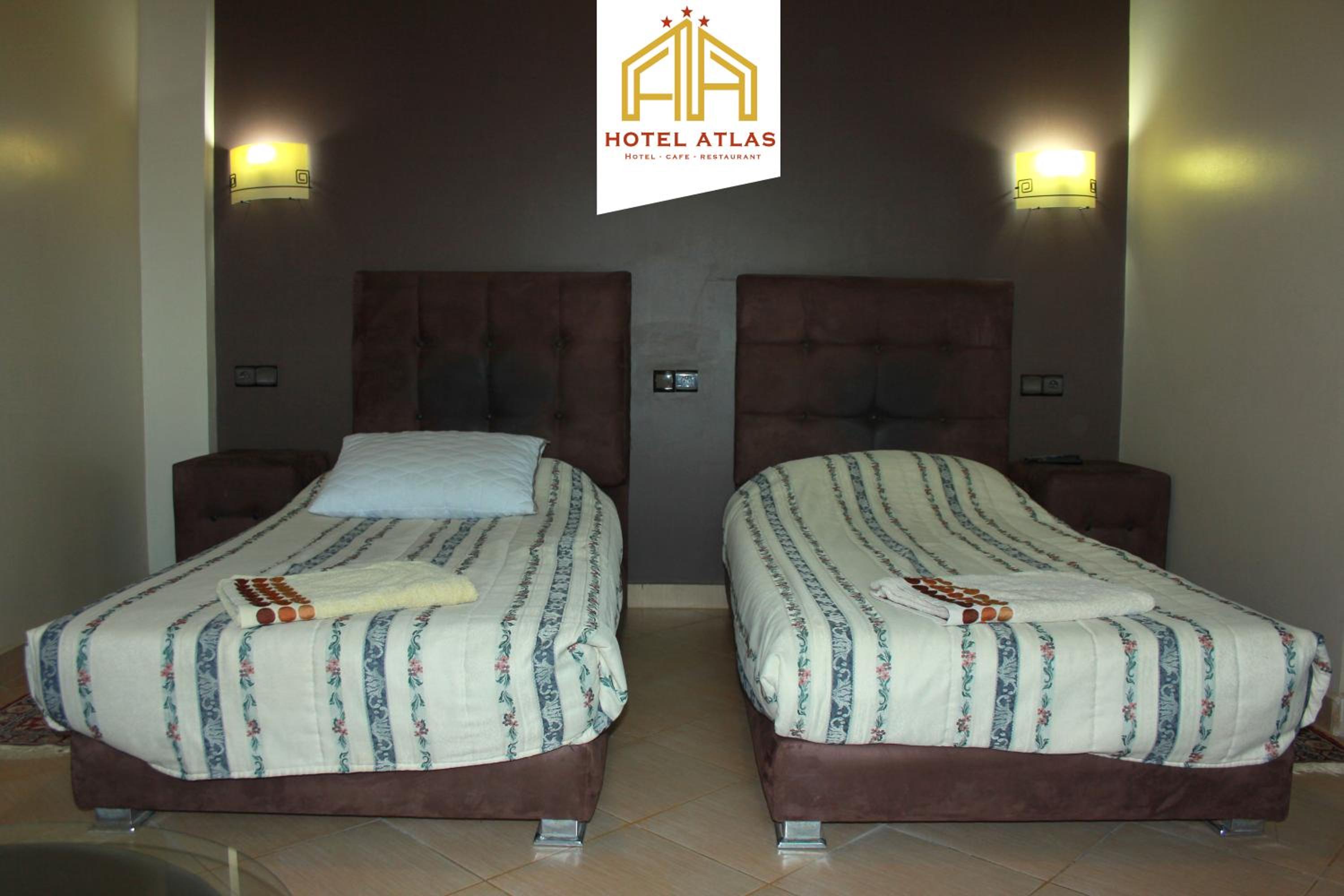 Double Room - Photo 2