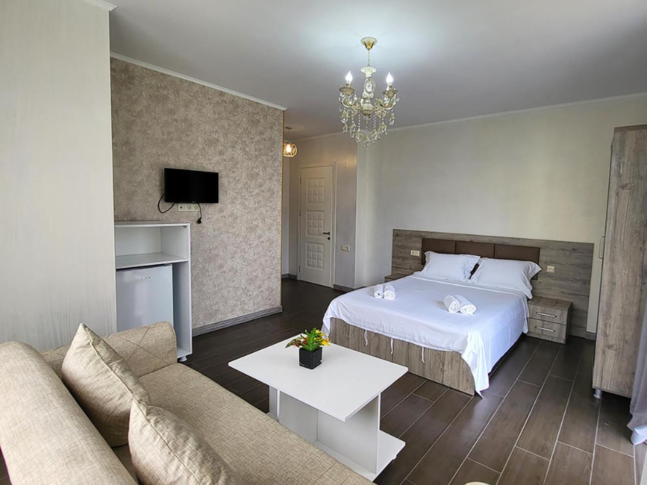 Deluxe Double Room photo 2