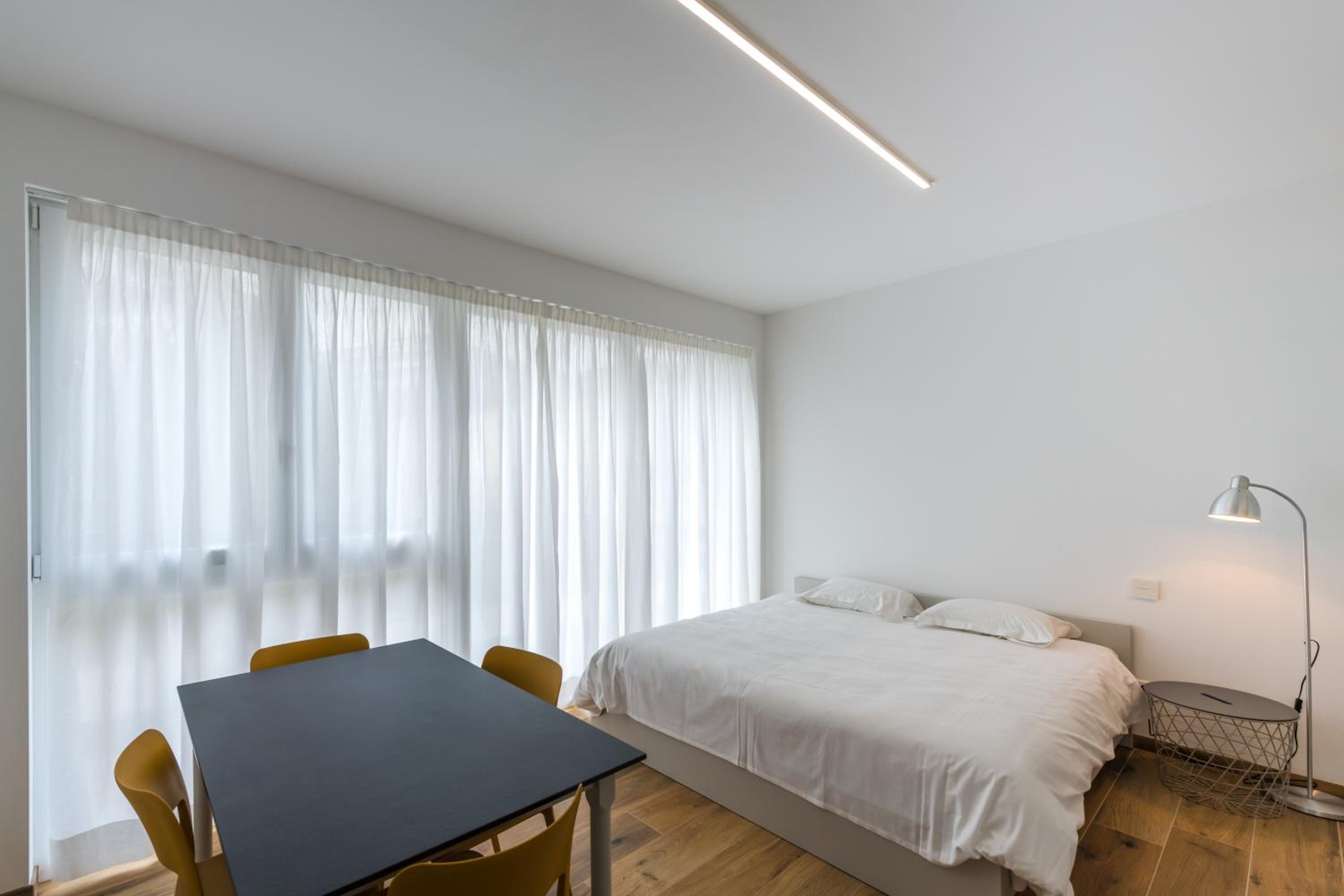 Studio Apartment - Photo 3