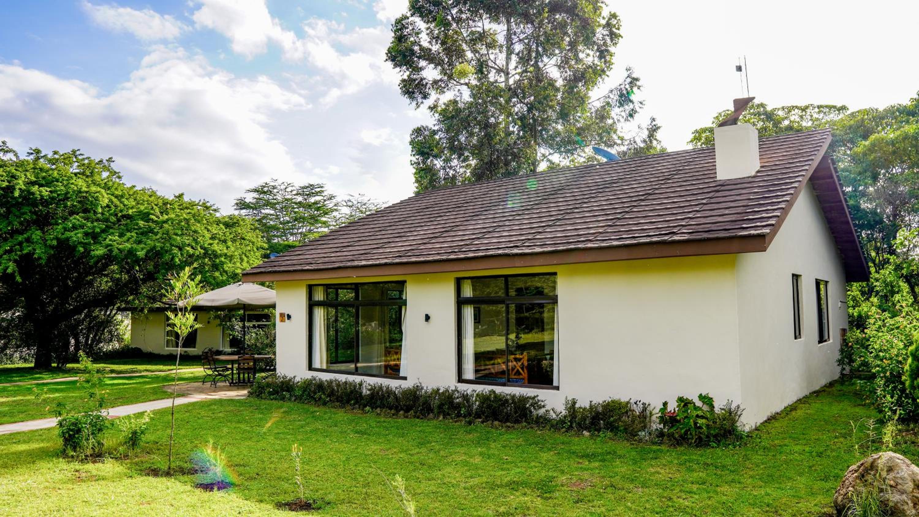 Two-Bedroom Villa - Photo 9