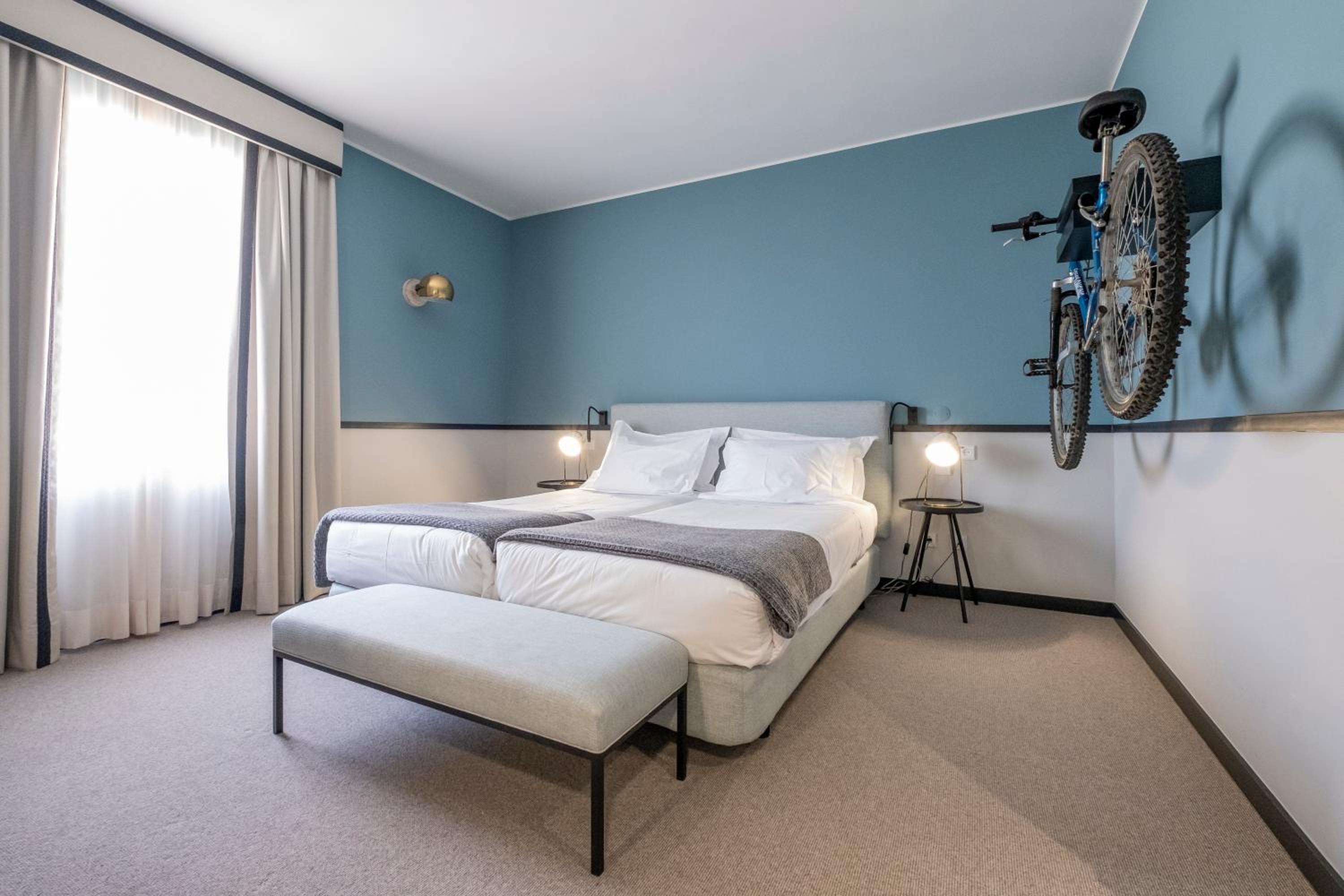 Standard Double or Twin Room - Photo 1